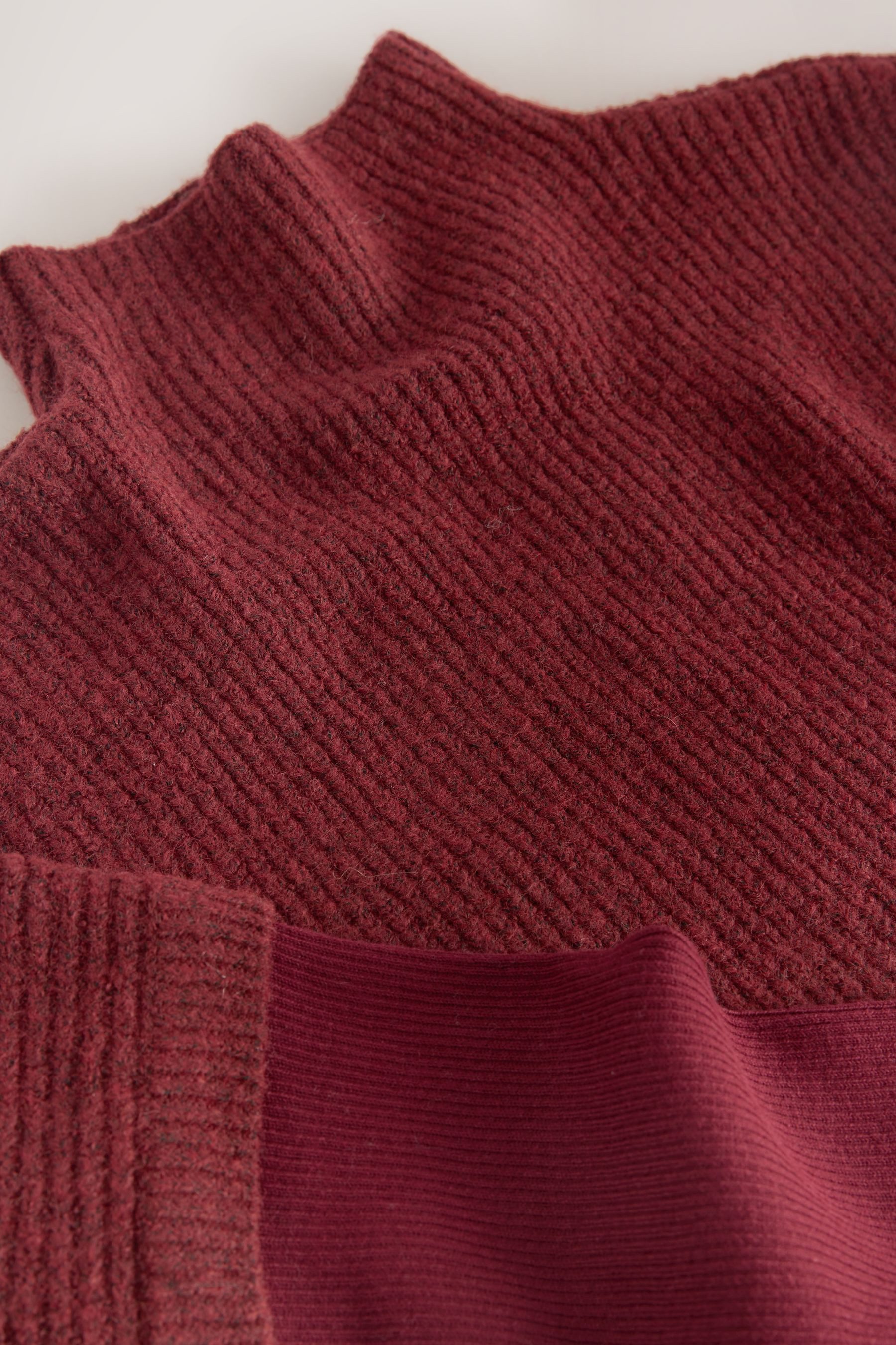 Next Strickponcho Gerippter Poncho mit vorgetäuschten Lagen (1-tlg)