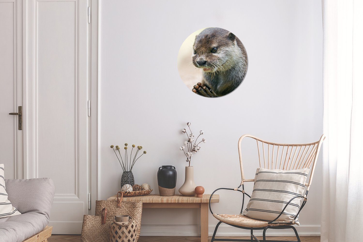 MuchoWow Gemälde Ein Otter mit St), Forex, Wohnzimmer, 30x30 Kreis zusammengelegten Wandbild, Wanddekoration (1 Beinen, cm Rundes