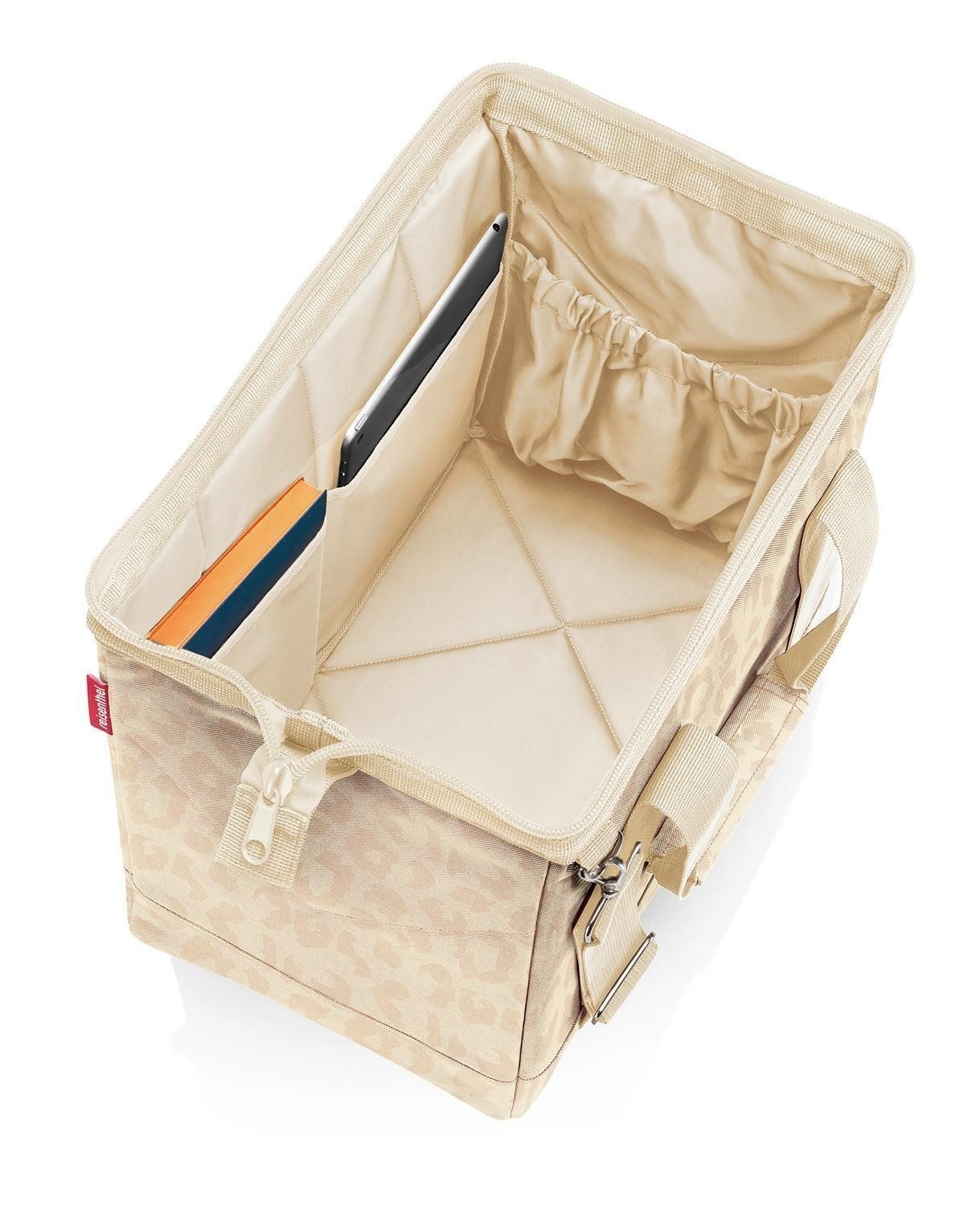 REISENTHEL® Reisetasche ALLROUNDER M, 18 Liter, Beige, Creme, Polyester, Wasserabweisend, B 40 x H 33 x T 24 cm