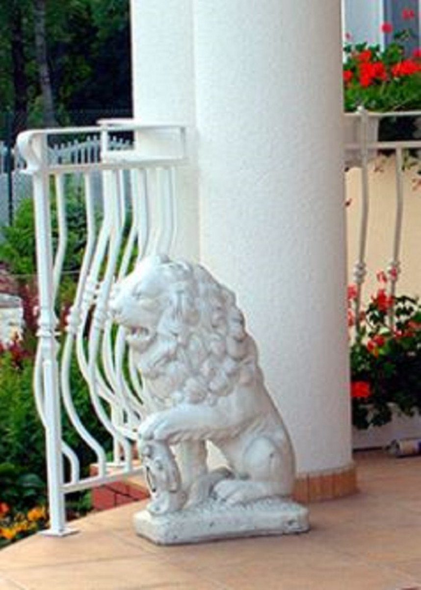Casa Padrino Skulptur Barock Gartendeko Skulptur Löwe Weiß 28 x 45 x H. 72 cm - Garten Deko Figur - Garten & Terrassen Deko Accessoires