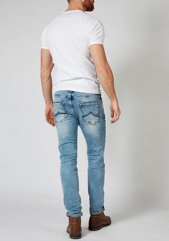 PETROL INDUSTRIES Узкие джинсы »SEAHAM VTG«