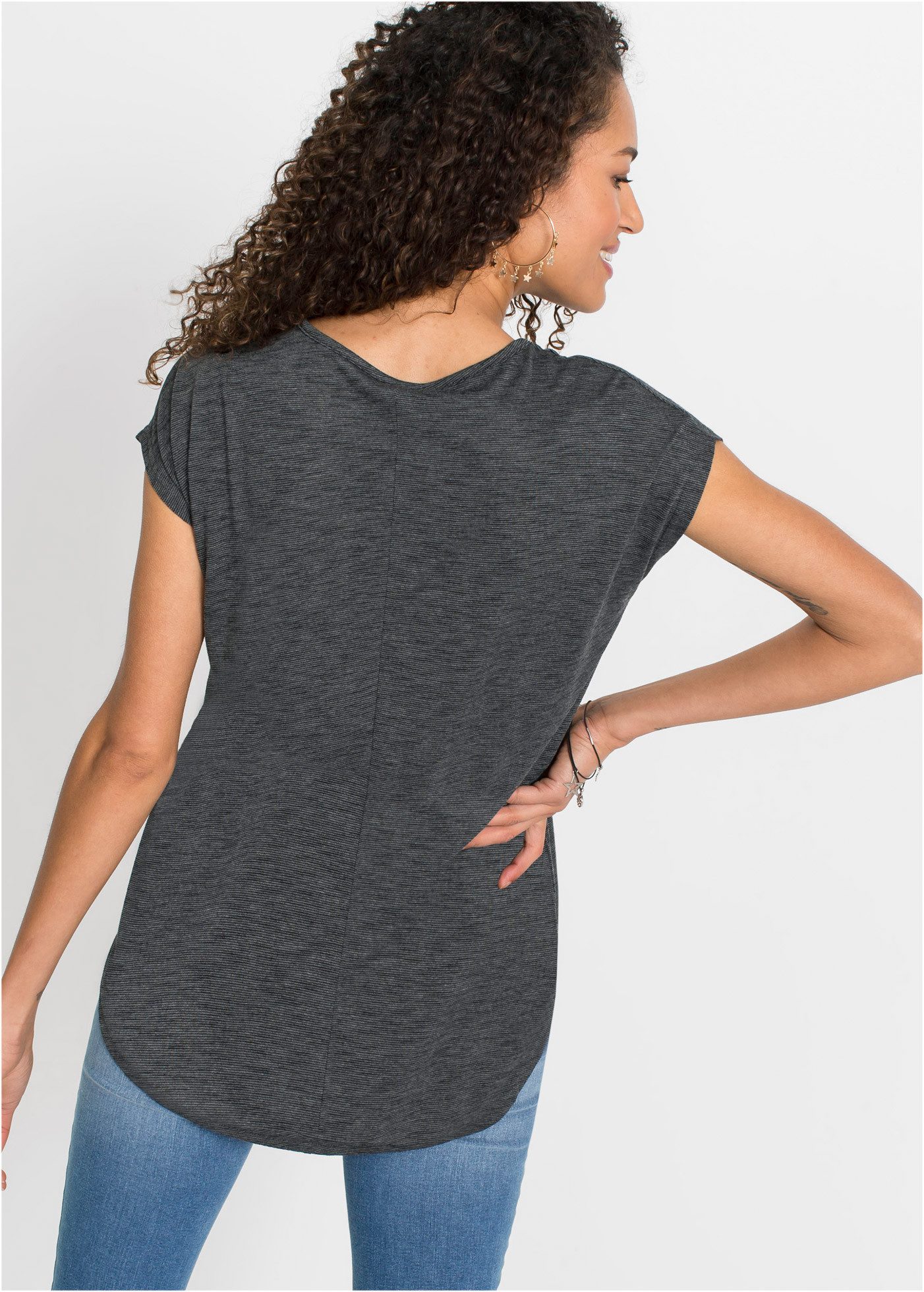 bonprix Longshirt Oversize Passform, Kurzarm-Design, aus Viskose-Mix