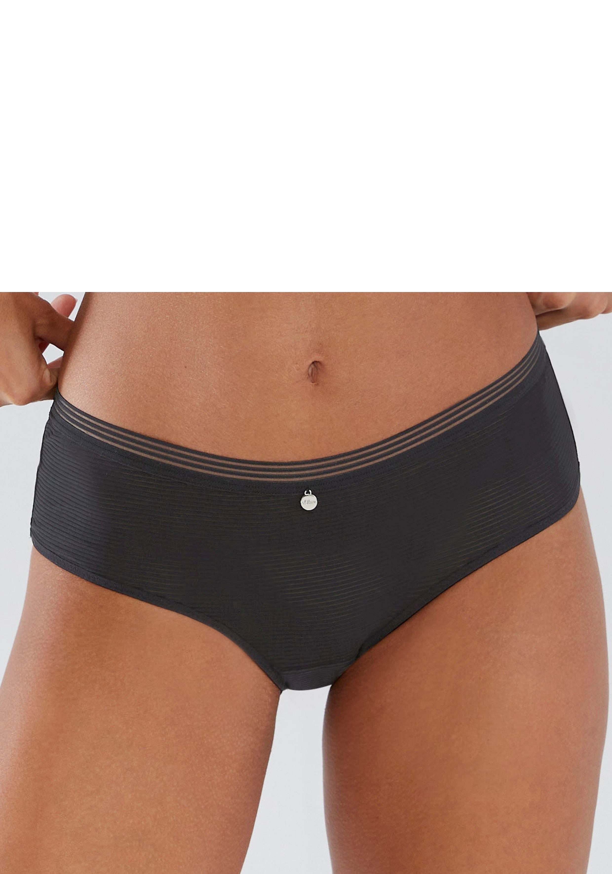 s.Oliver Panty Zoè aus modischer Spitze in graphischer Optik