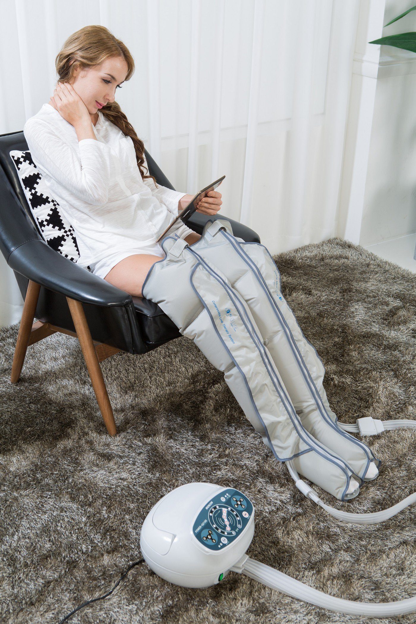 Wonjin Fußmassagegerät 4 Kammer Lymphdrainage Gerät Q2200 Beine und Taillenmanschette Größe L, 4 Behandlungsprogramme,Druckluftregulierung,3 Manschetten anschließbar