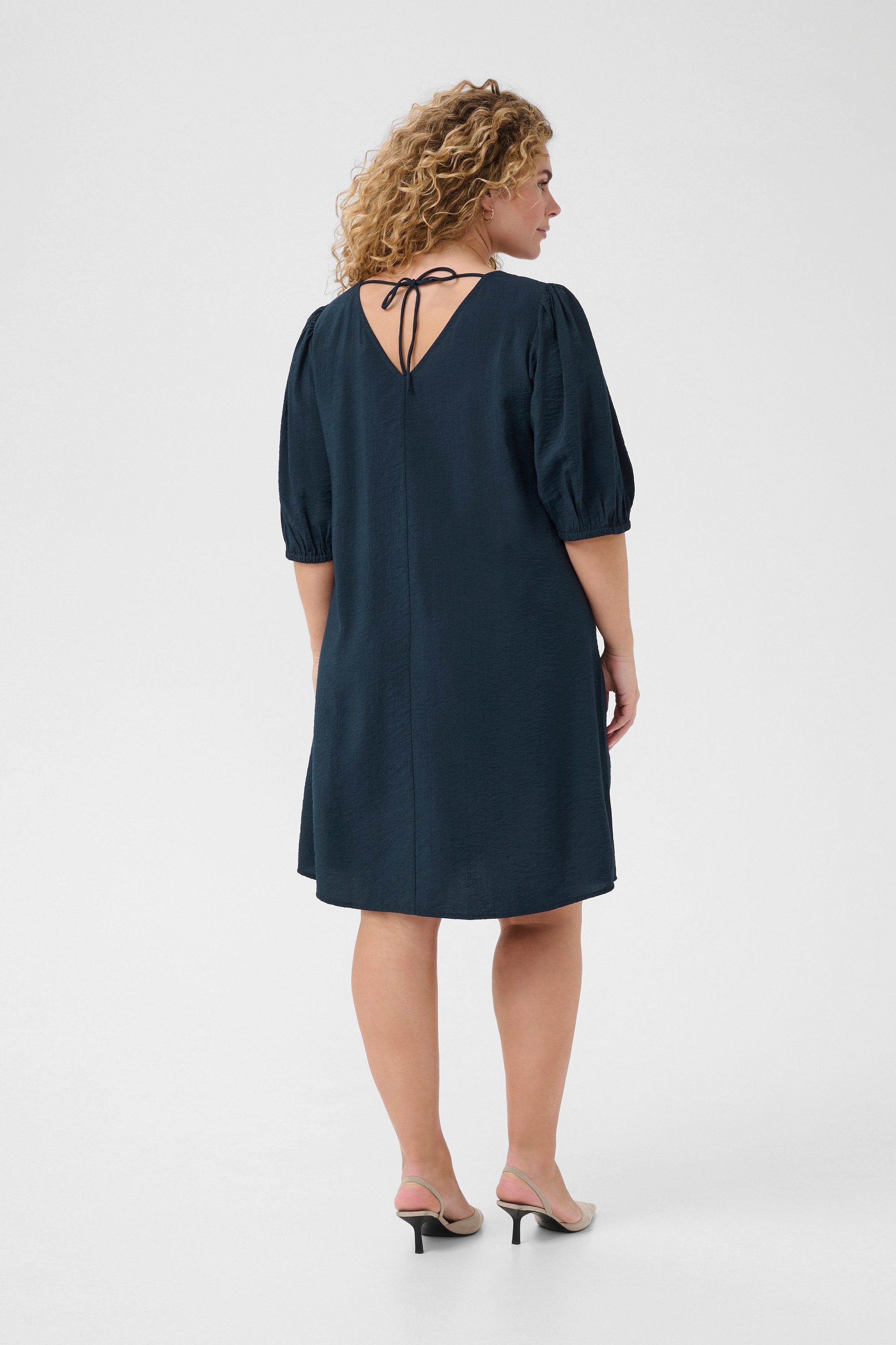 KAFFE Curve Blusenkleid Kleid KCelna Große günstig online kaufen