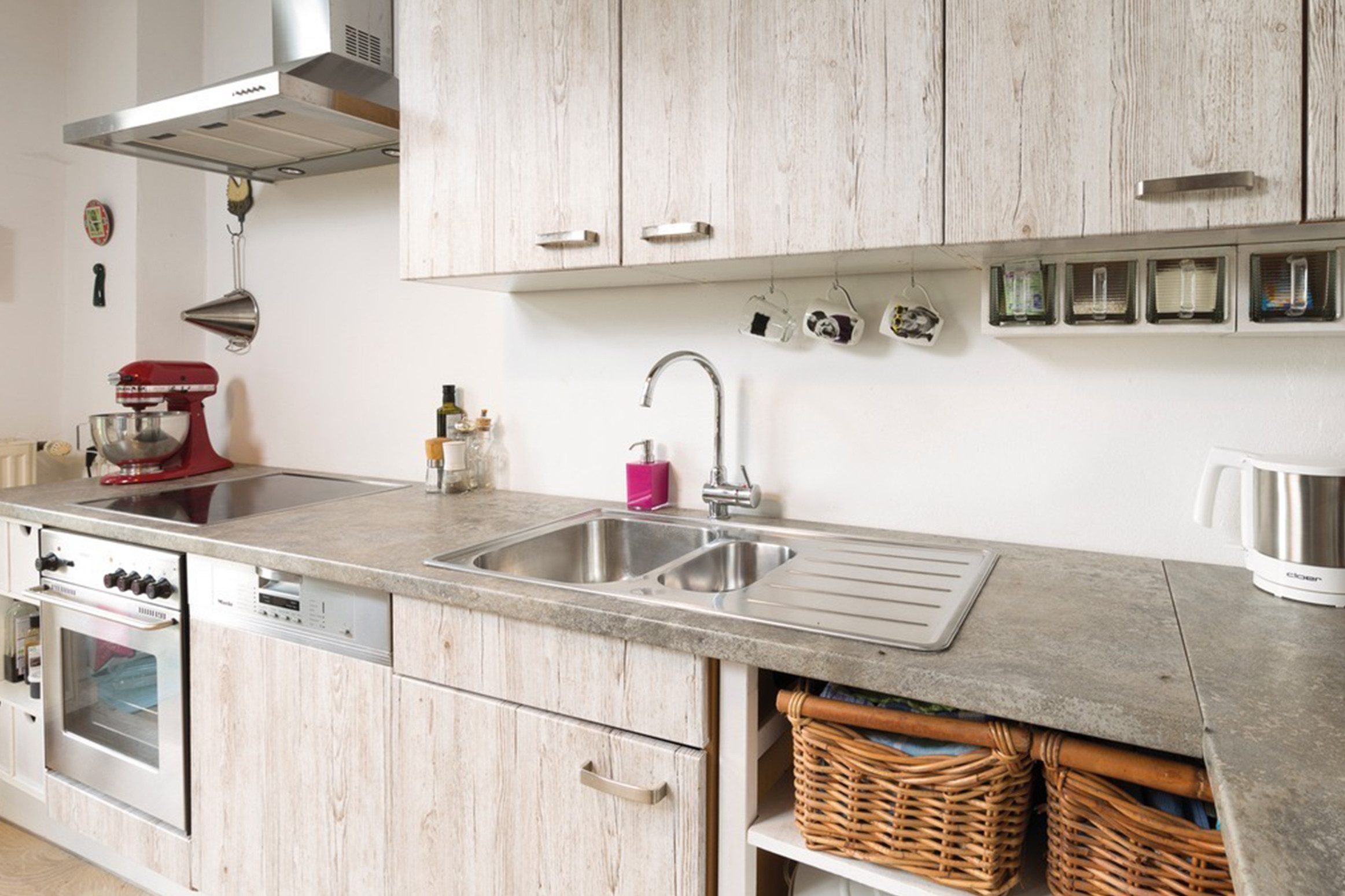 d-c-fix Möbelfolie Pino Aurelio - selbstklebende Dekofolie Klebefolie Möbel Küche, Designfolie - abwaschbar, zuschneidbar und rückstandslos entfernbar