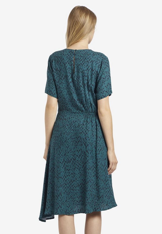khujo A-Linien-Kleid »ISABETTA« im asymmetrischen Schnitt in