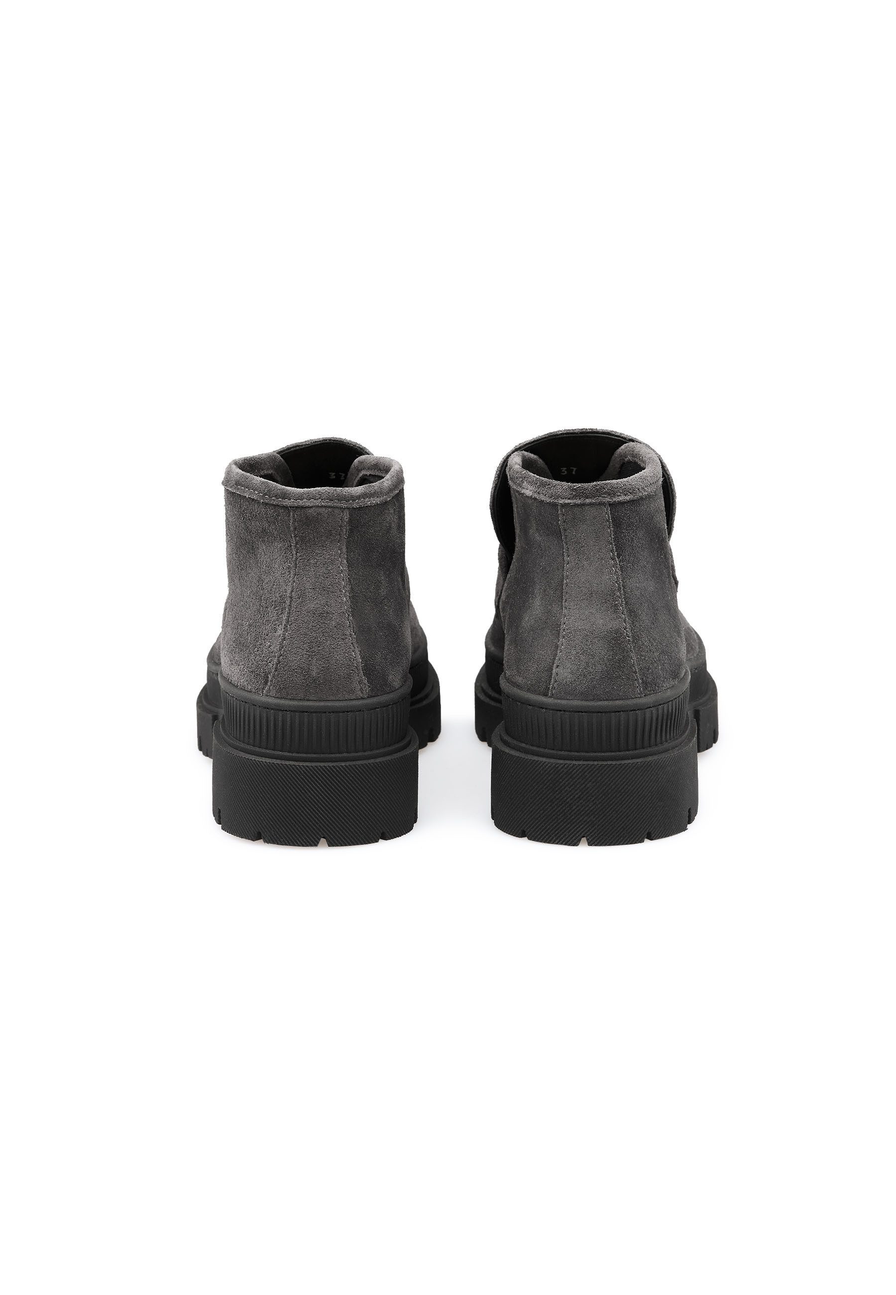 Lloyd HAVEN 275 Slipper mit modernem Design