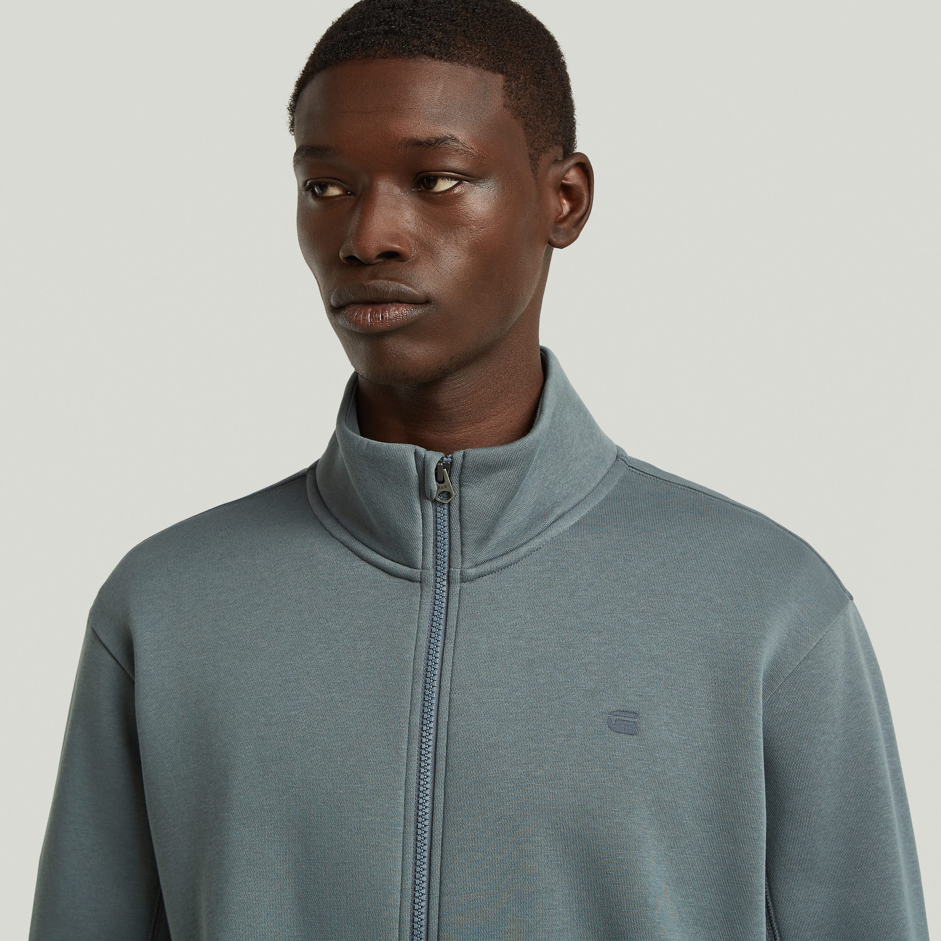 G-STAR Sweatjacke Track Jacket mit Logostickerei auf der Brust, Regular Fit