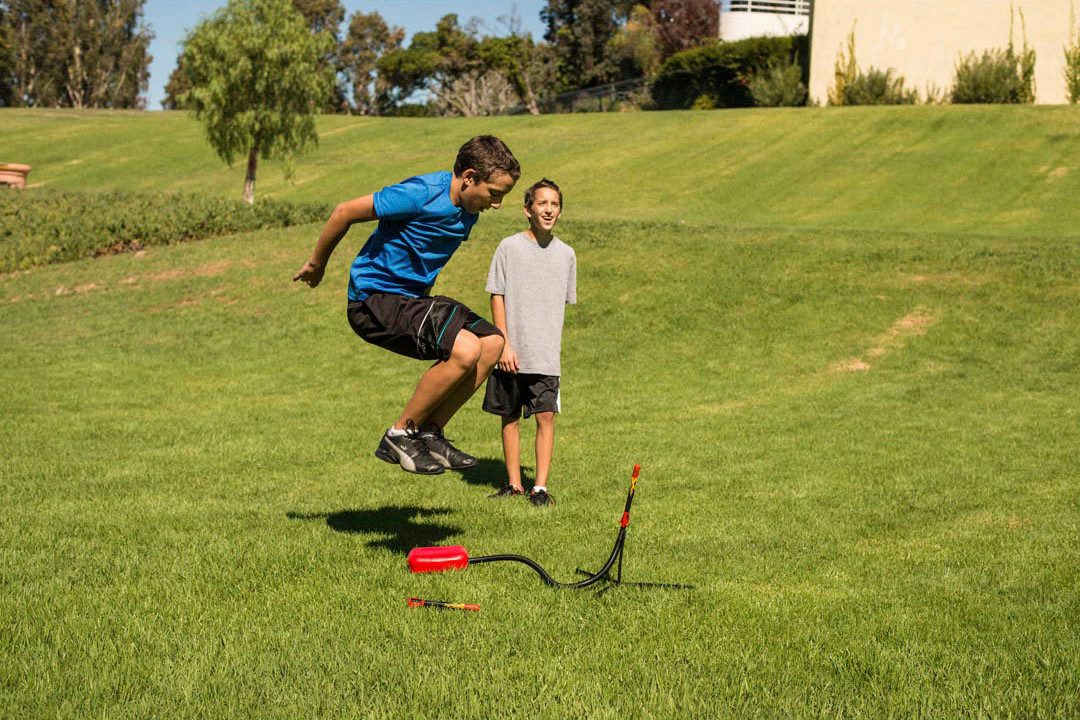 Stomp Rocket Spiel X-Treme, 6 Rockets, Luftdruckraketen-Outdoorspiel