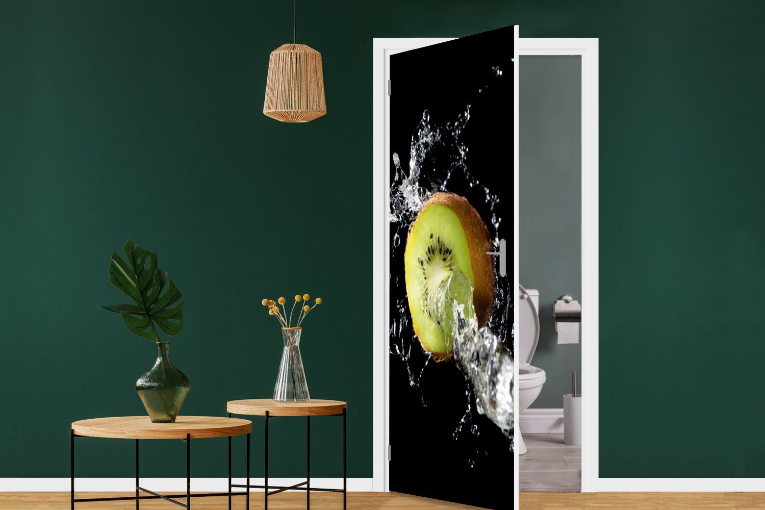 MuchoWow Türtapete Kiwi Wasser (1 St), Tür, - cm Matt, Türaufkleber, für - Schwarz, 75x205 - Stillleben - Fototapete Obst bedruckt