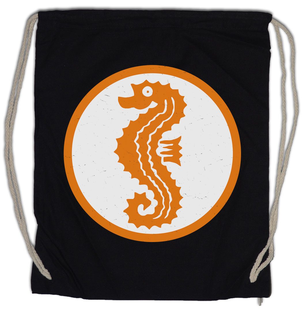 Urban Backwoods Turnbeutel Schwimmabzeichen Turnbeutel Sea Horse Seepferdchen Seahorse Abzeichen (1-tlg), Schwimmlehrer Swimming Teacher Schwimmen