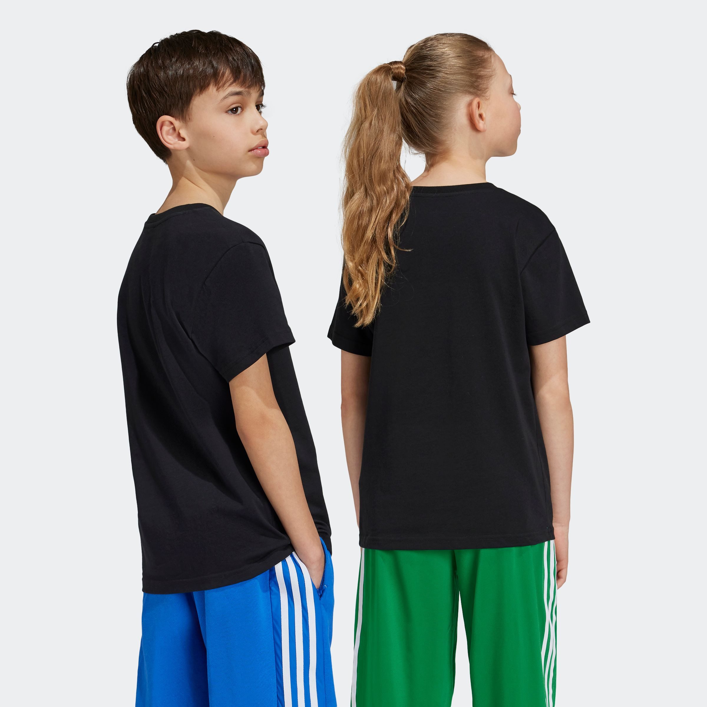 adidas Originals T-Shirt ADICOLOR TREFOIL KIDS für Kinder und Teens, sportlicher Stil, ohne Verschluss