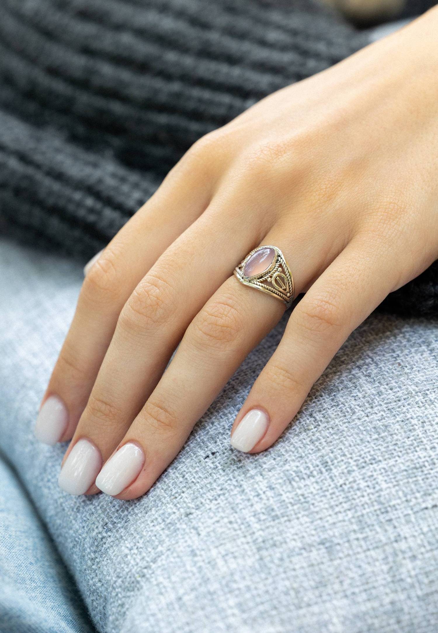 mantraroma Silberring DAHAB Ellipse aus 925 Silber mit Rosenquarz (Ring mit Schmuckbeutel), Damenring aus 925er Silber