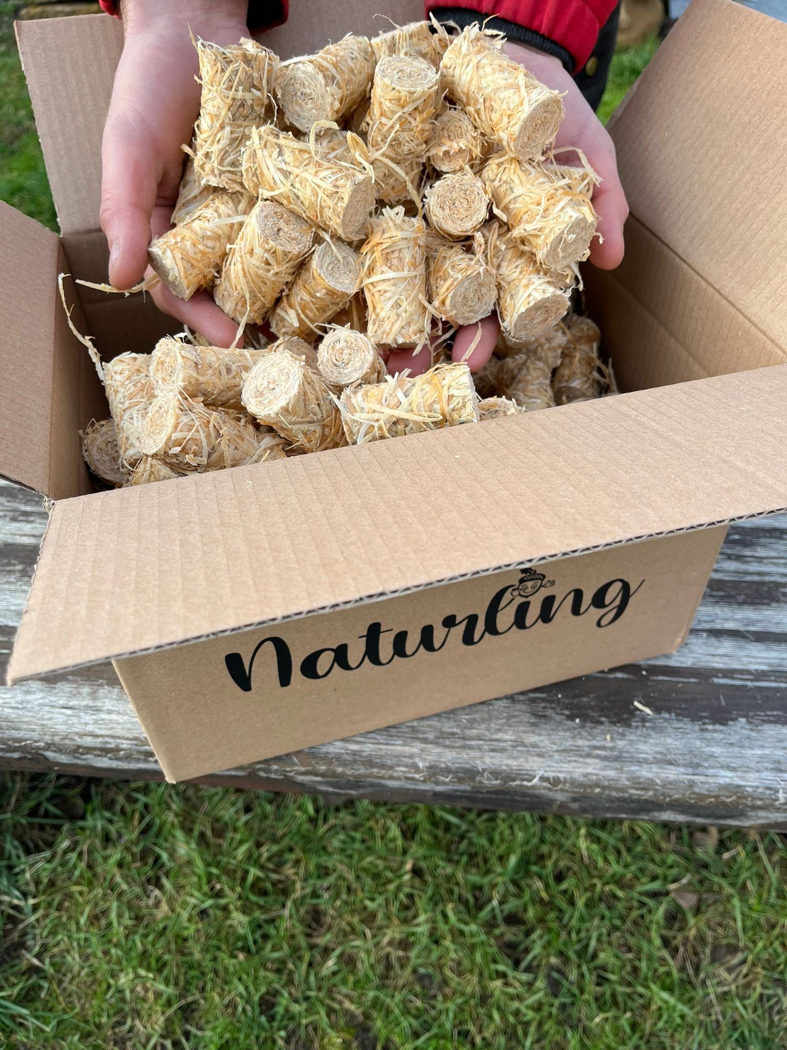 naturling Grillanzünder Holzwolle Anzünder gewachst, 2.5 kg, (ca, 200-St), mit Vorratsbeutel