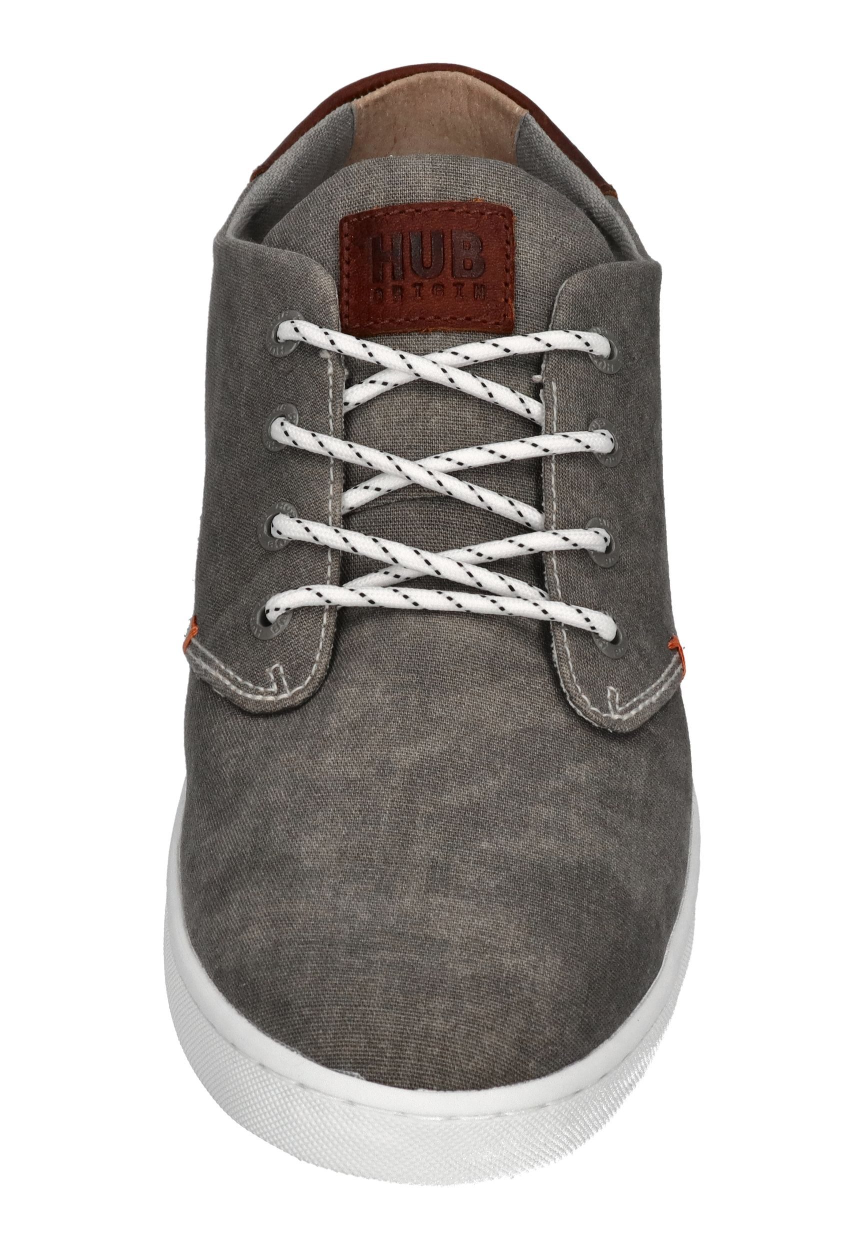 HUB CHUCKER Sneaker Greyish Cognac White