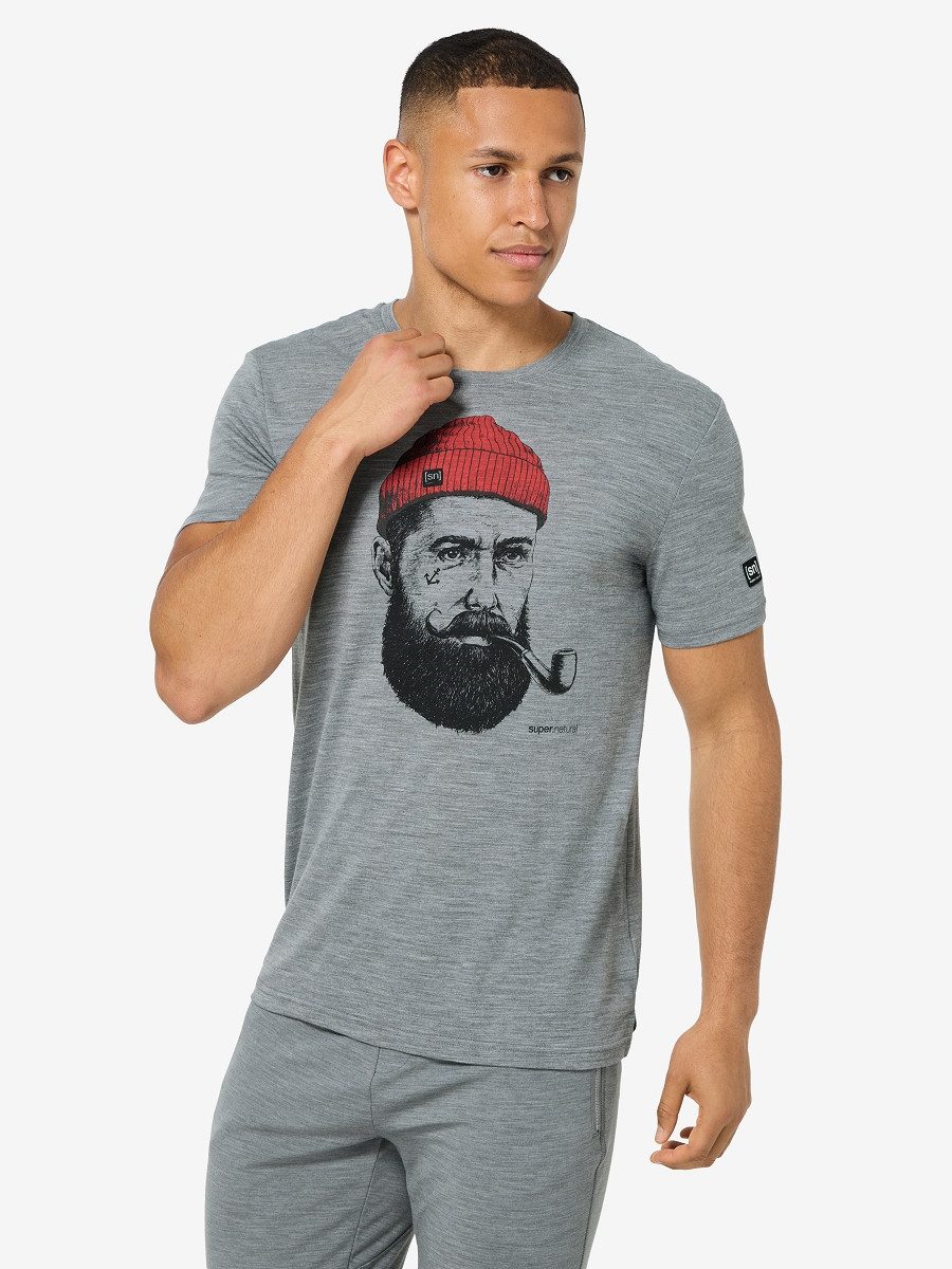 SUPER.NATURAL Print-Shirt für Herren, kurzam aus Merino M SN SAILOR TEE mit coolem Strand Motiv