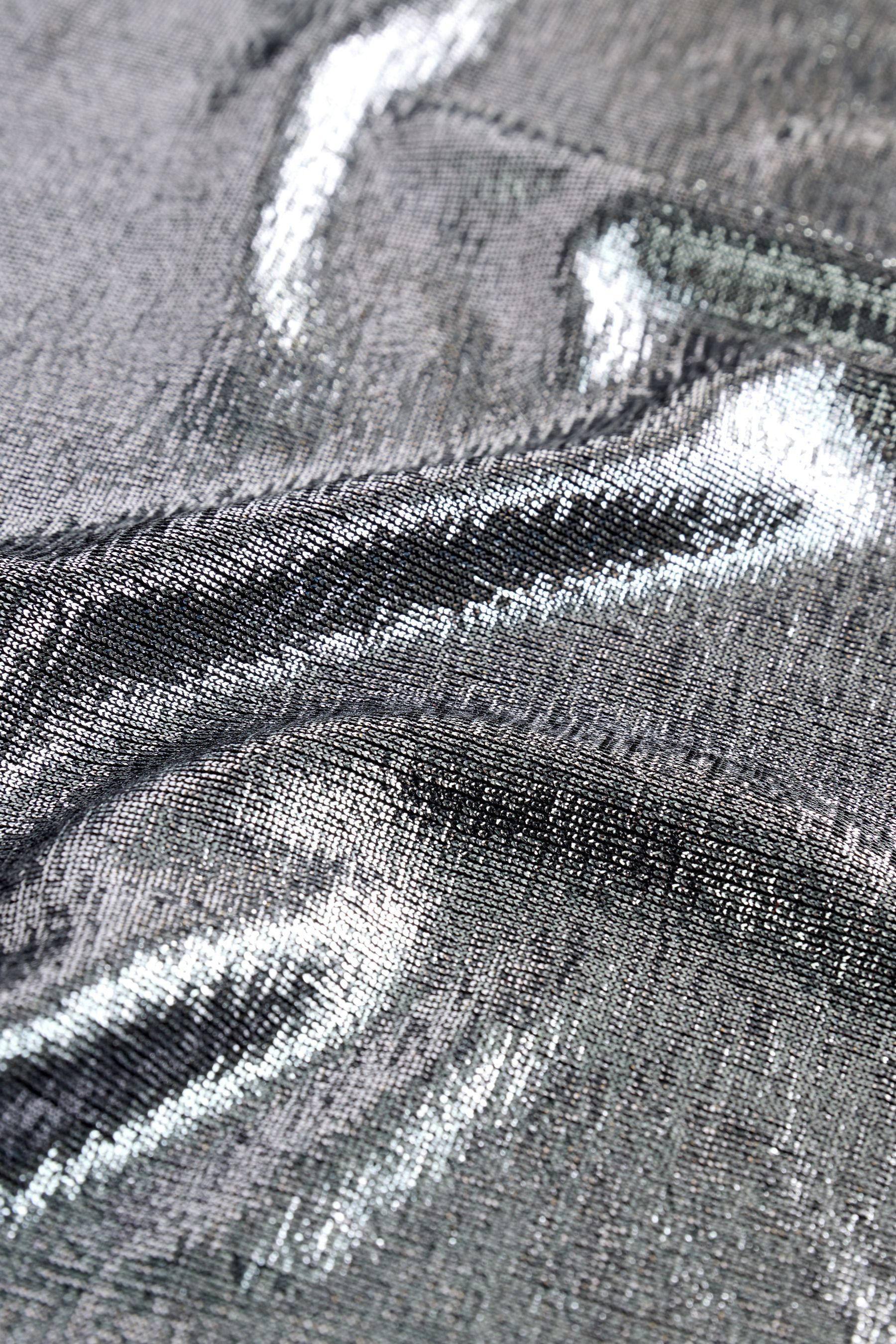 Next Langarmbluse Langärmelige Metallic-Jerseybluse mit Drehdetail günstig online kaufen