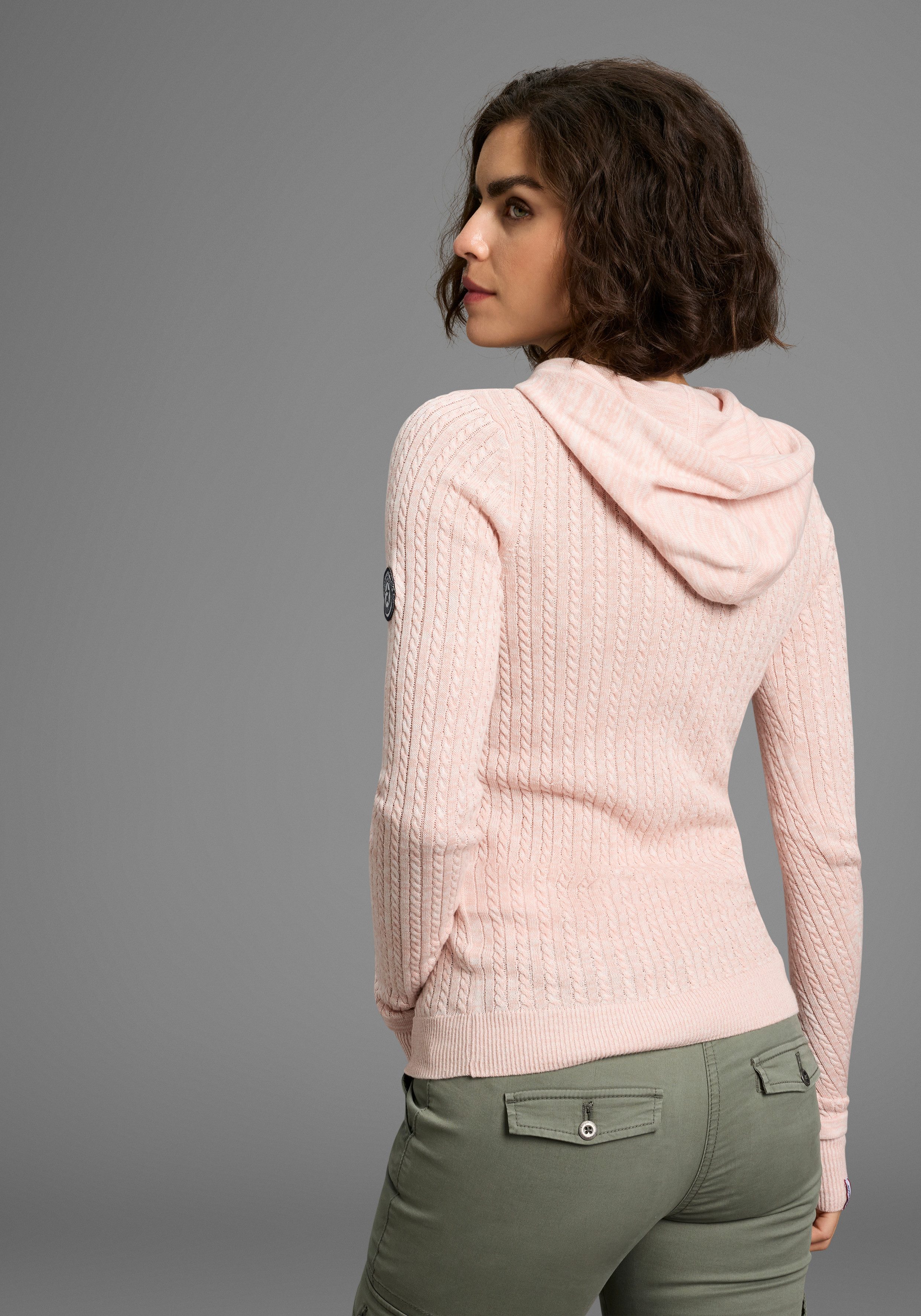 KangaROOS Kapuzenpullover im feinen Zopf-Strick-Design günstig online kaufen