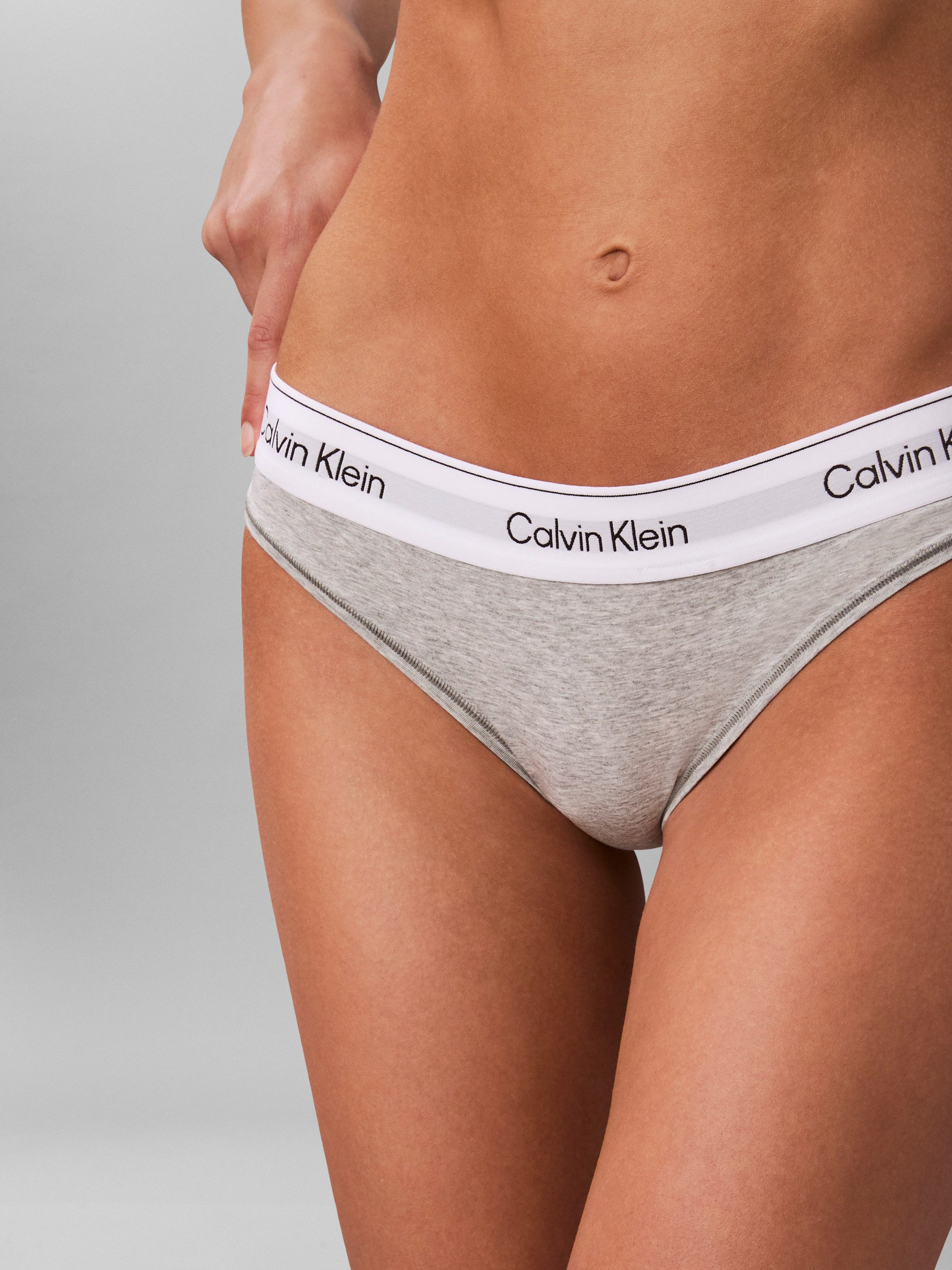 Calvin Klein Underwear String MODERN COTTON mit breitem Bündchen