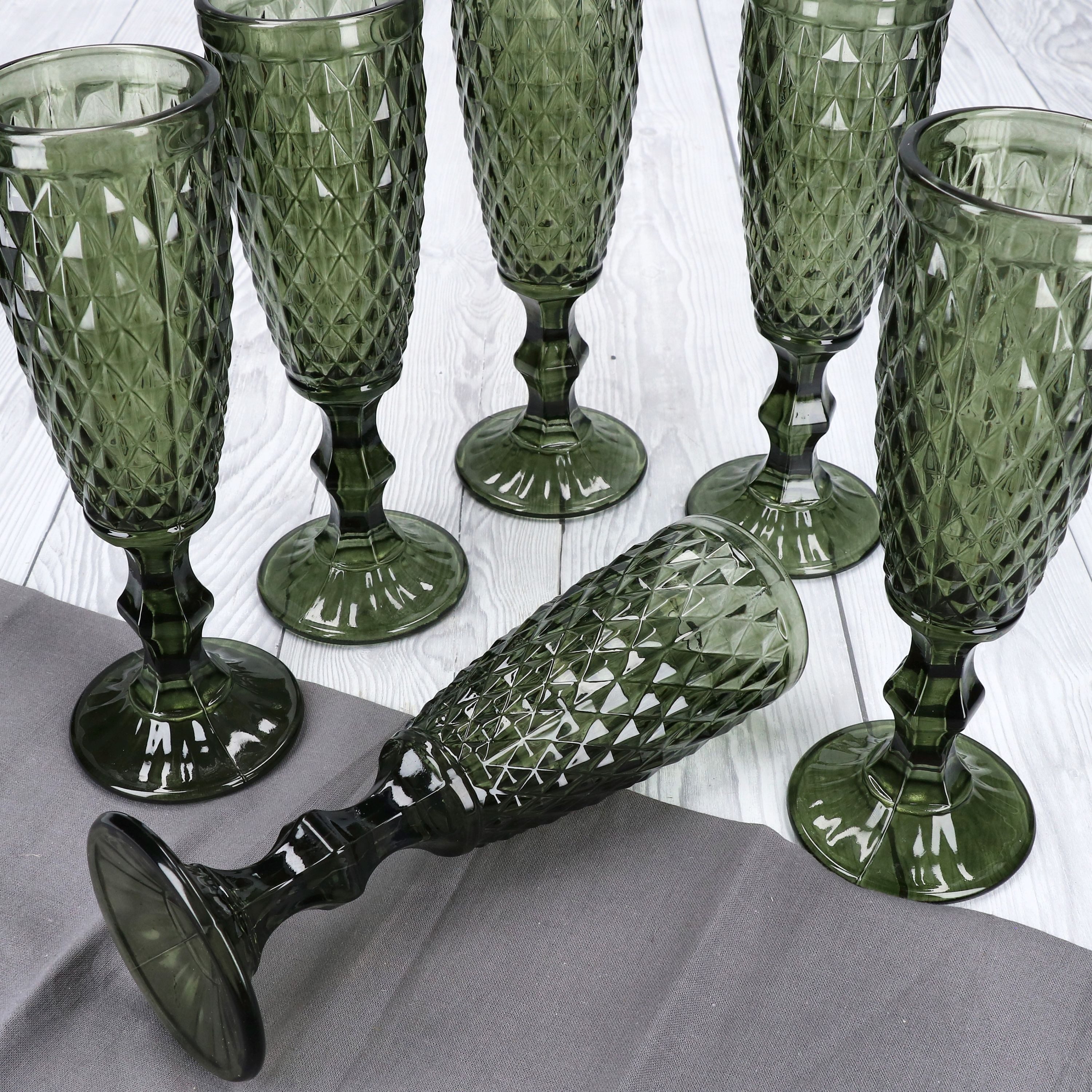 MamboCat Sektglas 6x Diamond Sektglas 150ml grün Relief Sektflöte Prosecco Champagner, Glas
