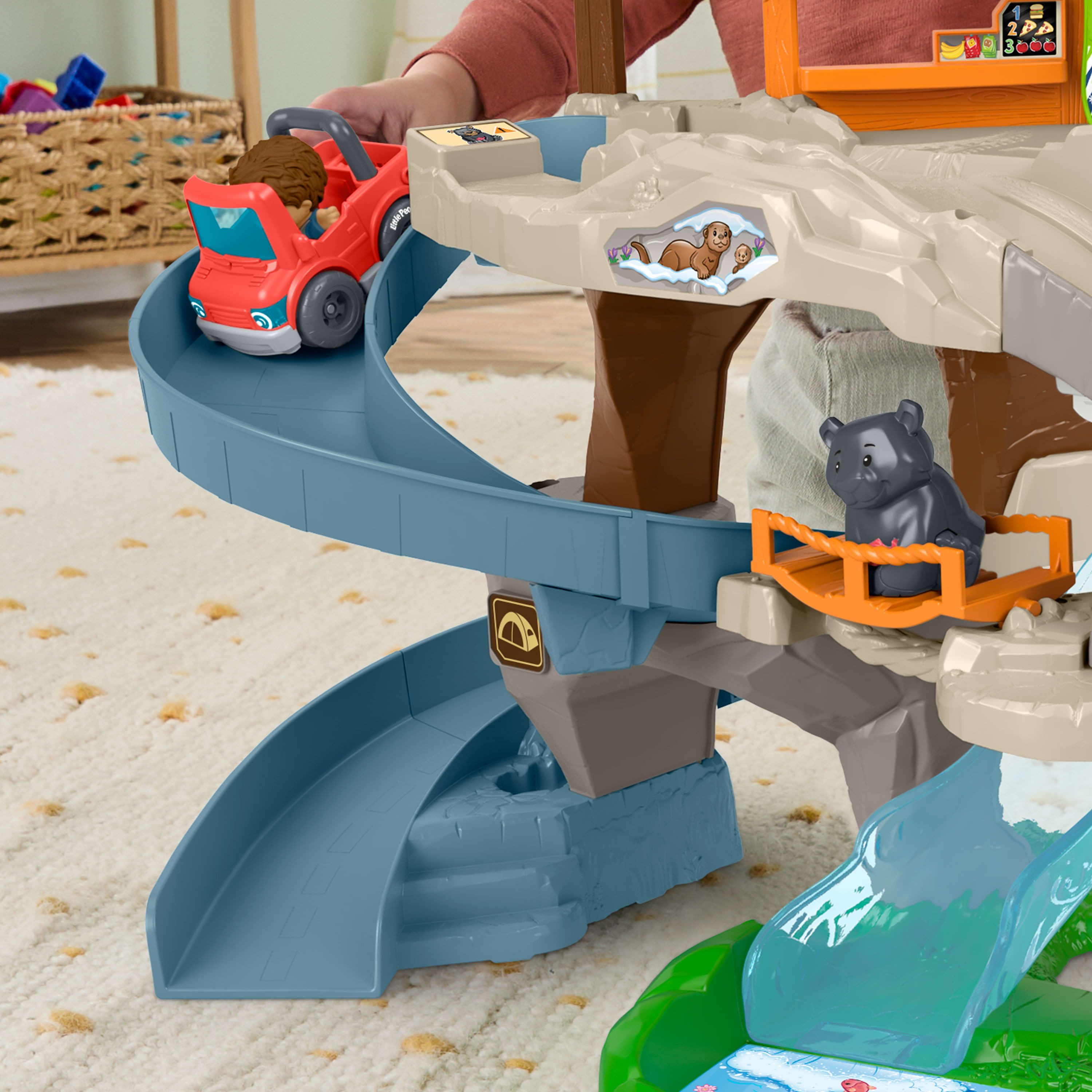 Fisher-Price® Spielwelt Little People, Auf in die Berge – Bild 3 von 5