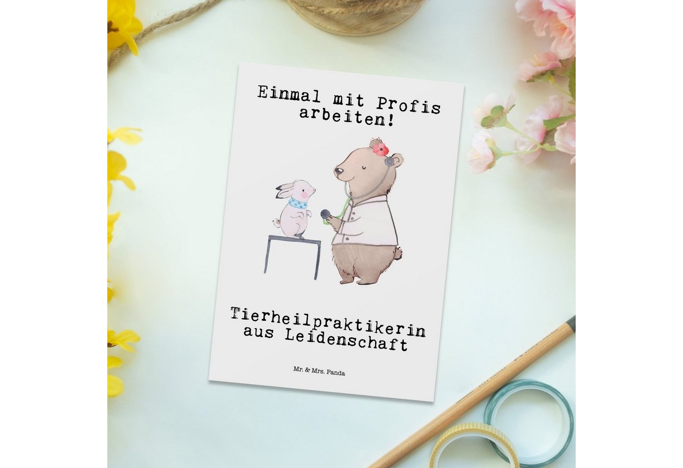 Thumbnail - Mr. & Mrs. Panda Postkarte Tierheilpraktikerin Leidenschaft - Weiß - Geschenk, Einladung Geburts, Charmante Designs