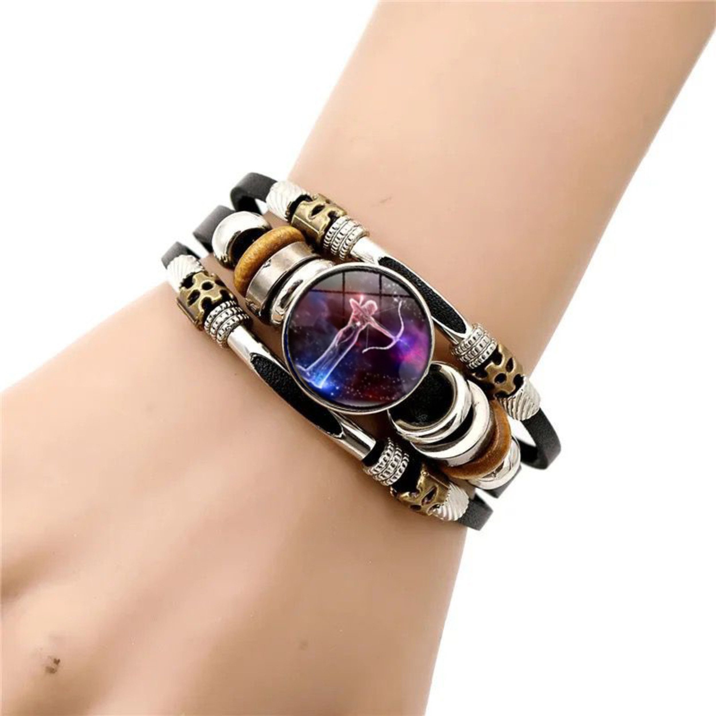 Stelby Armband mit Gravur Armband Sternzeichen Schütze mit 3D Gravur im Glas (Weihnachtsgeschenk, Geburtstagsgeschenk, Valentinstaggeschenk, modern, minimalistisch), langlebig, pflegeleicht, unisex