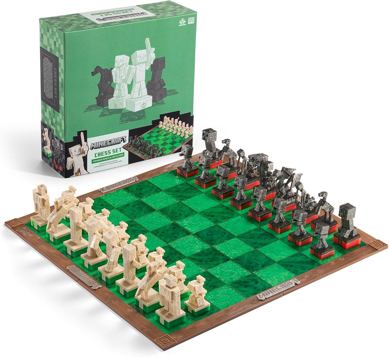 The Noble Collection Spiel Minecraft Schach Spiel, Schach, 32 detailreiche Spielfiguren