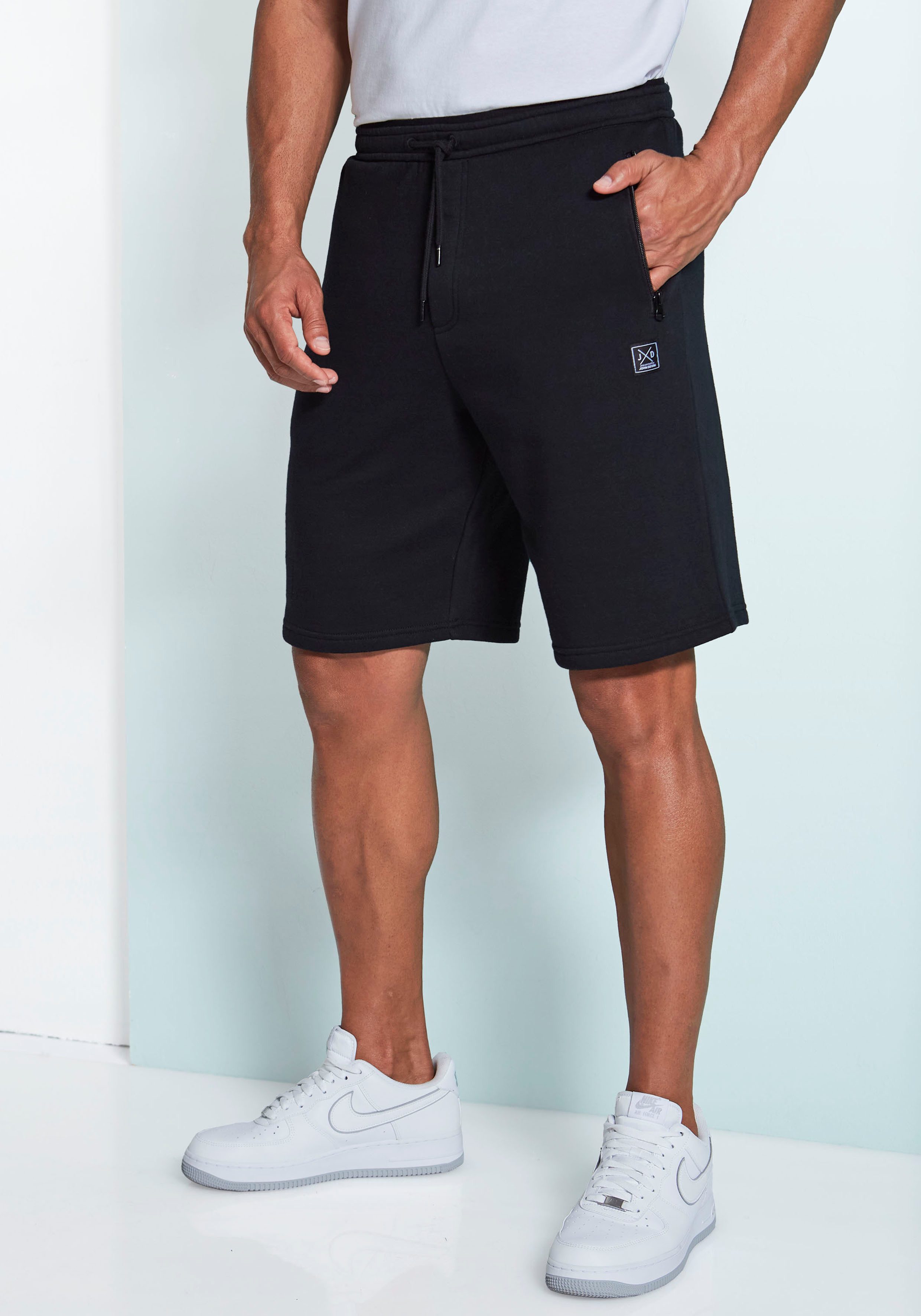 Sweatshorts
