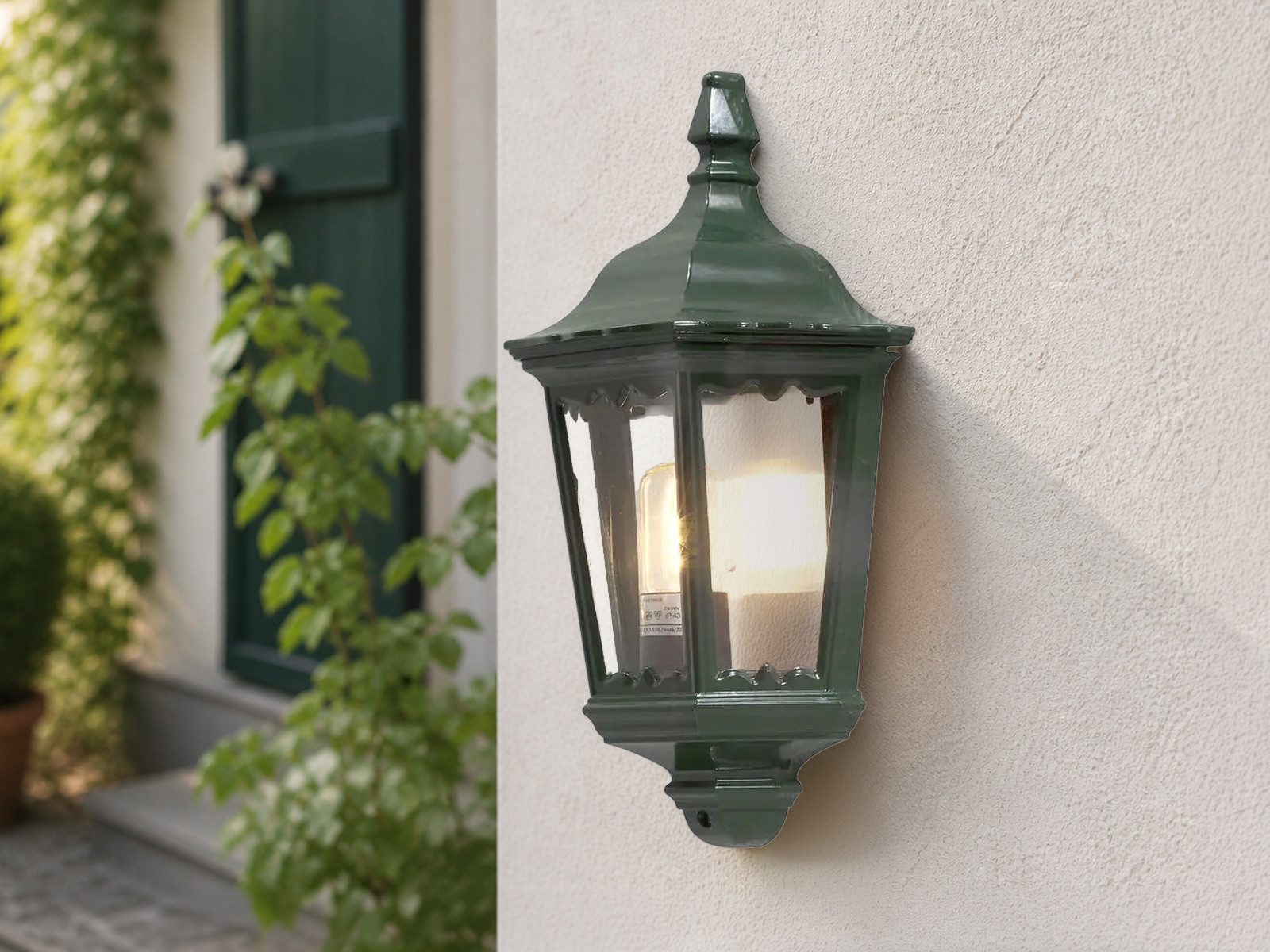 KONSTSMIDE LED Außen-Wandleuchte antike Wand-Laterne, Höhe 44,5cm, LED wechselbar, Warmweiß, Außenleuchte Halbschale zur Fassadenbeleuchtung inkl. E27 Leuchtmittel