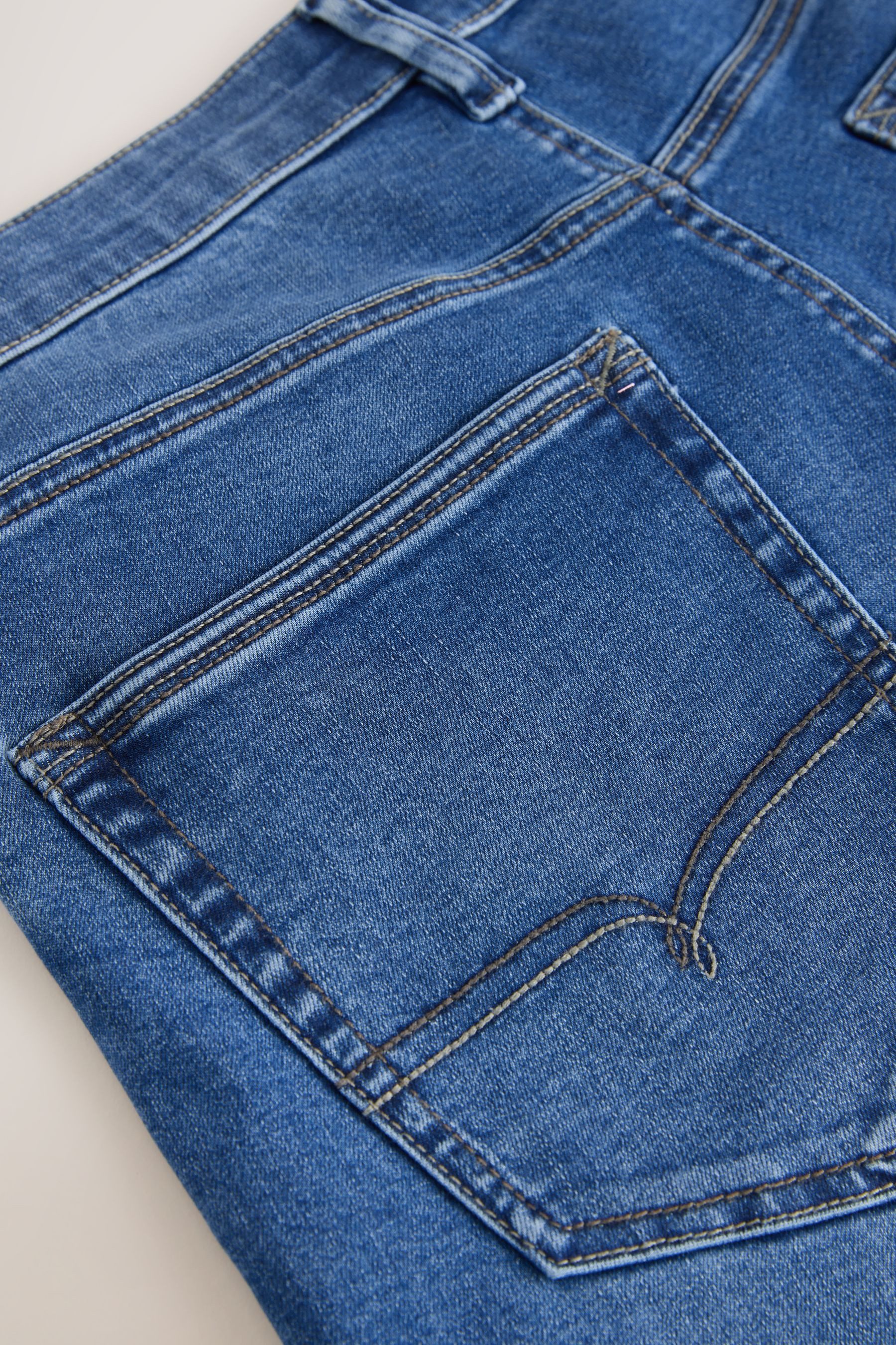 Next Straight-Jeans Straight Fit Motionflex Jeans (1-tlg)