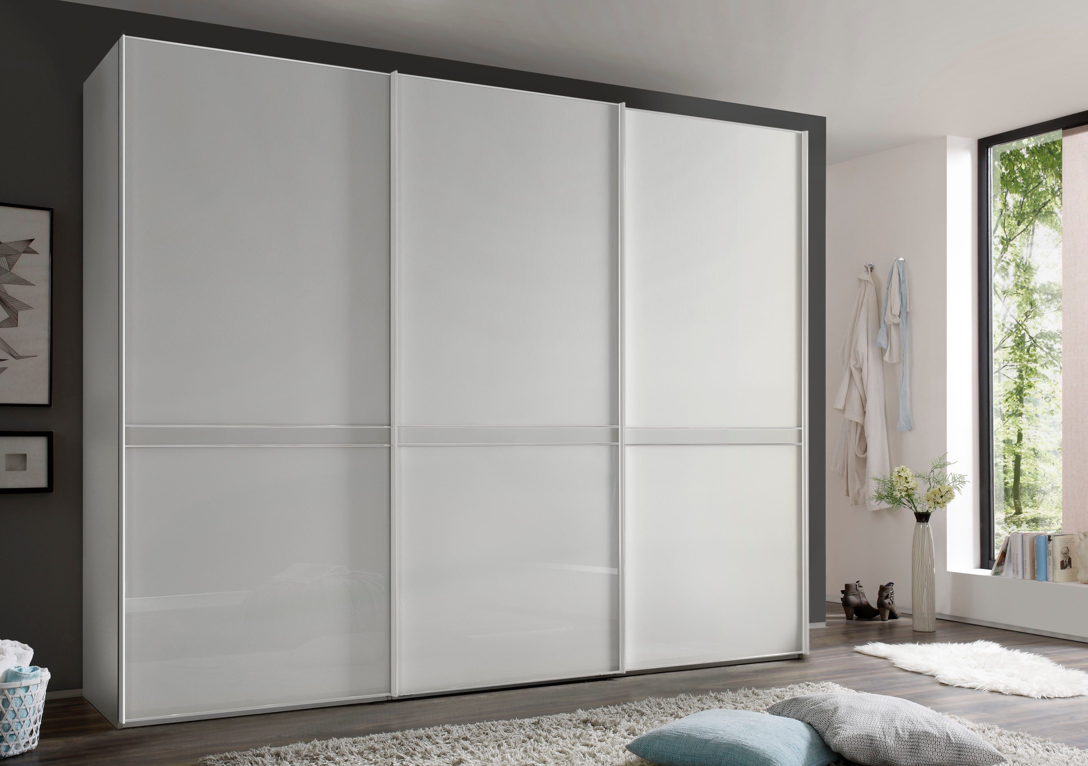 STAUD Schwebetürenschrank Sonate Pesaro, Made in Germany Mit vier verschiedenen Ausstattungsvarianten