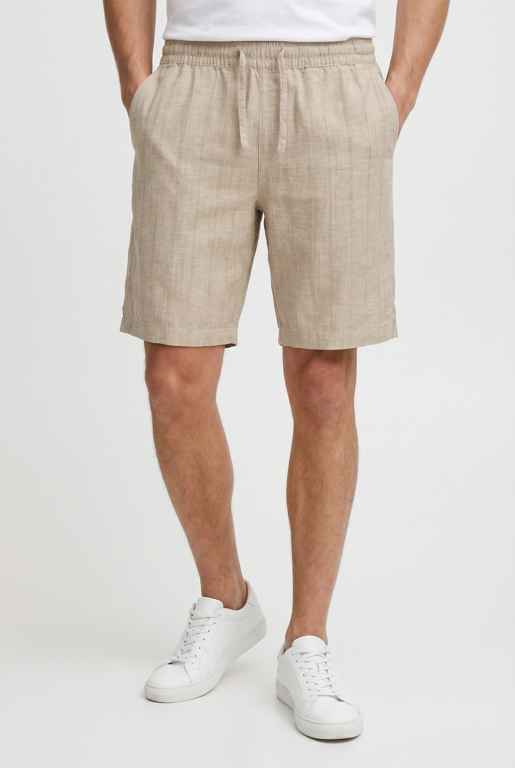 Jack & Jones Bermudas JPSTJAIDEN SUMMER LINEN BLEND STRIPE REG mit elastischem Bund