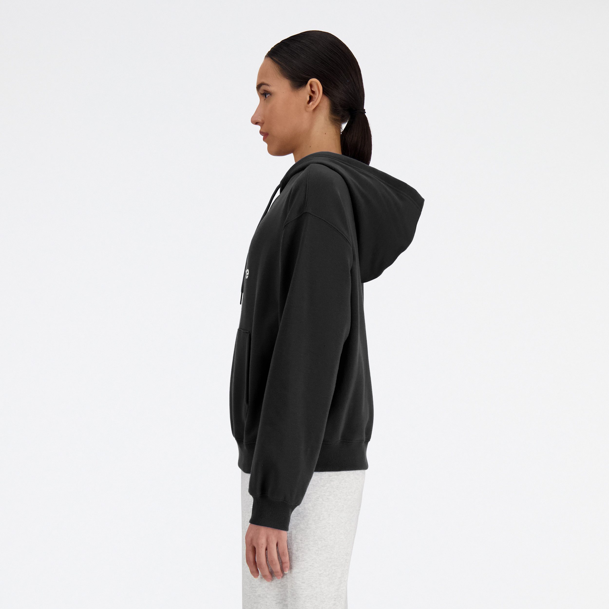 New Balance Kapuzensweatshirt Sport Essentials French Terry Logo Hoodie mit Kapuze, aus Baumwolle und Polyester