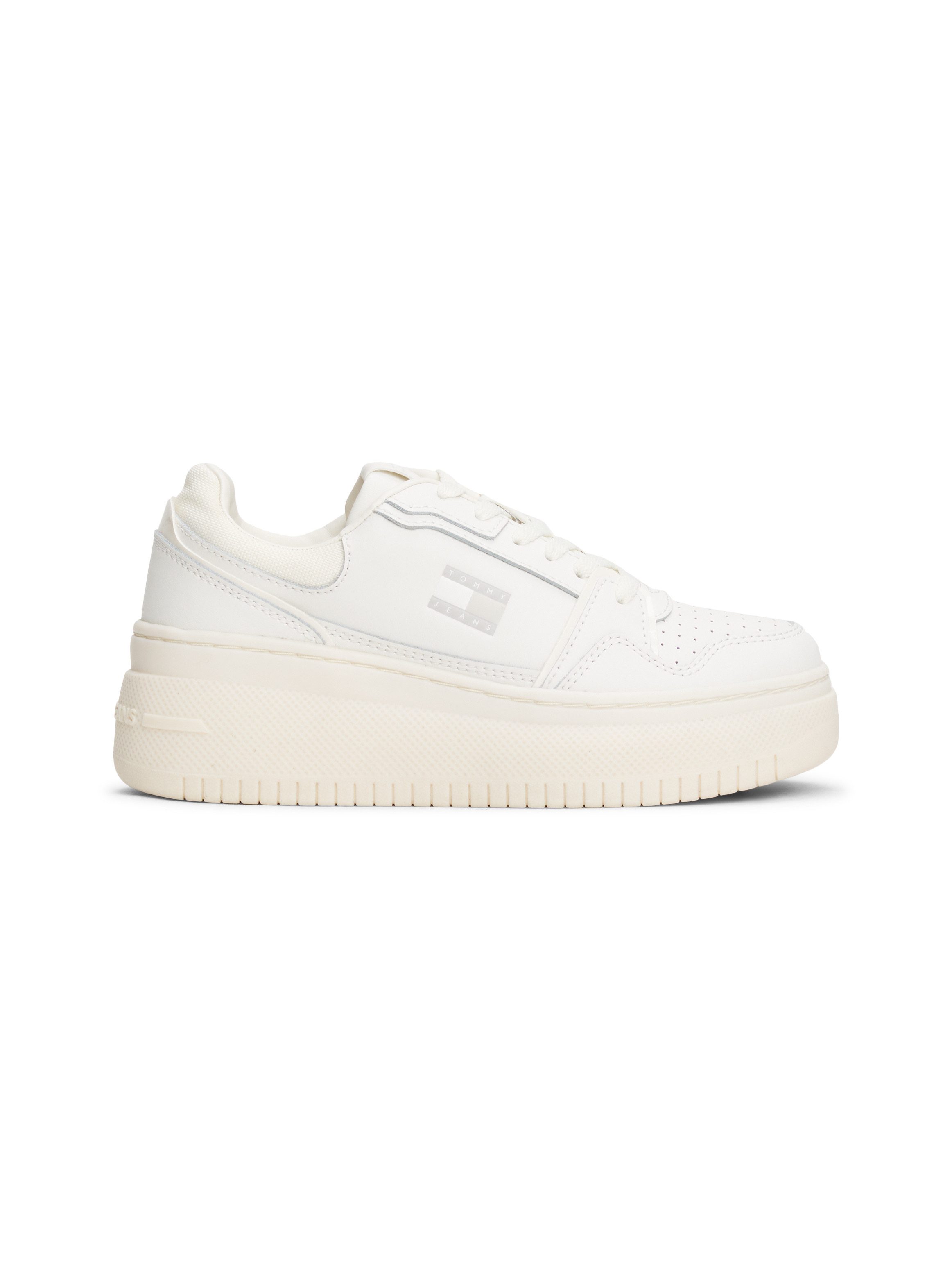 Tommy Jeans TJW RETRO BASKET FLATFORM Keilsneaker, Keilabsatz, Plateau, Freizeitschuh, Schnürschuh mit Lochmuster