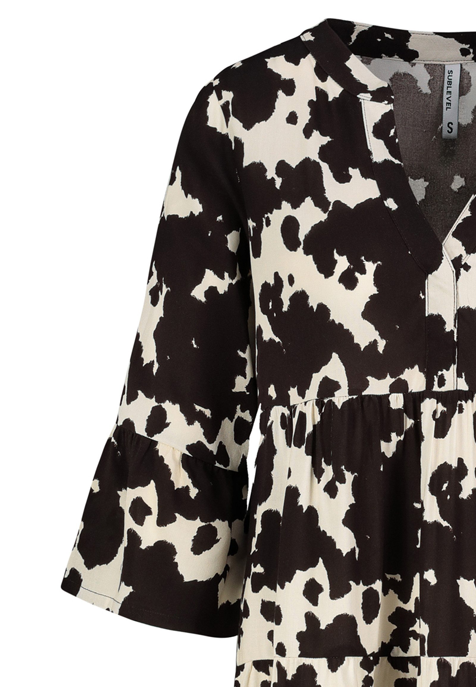 SUBLEVEL Shirtkleid Tropisches Muster, V-Ausschnitt, Rüschenärmel (knielang) Volants Midi Dress