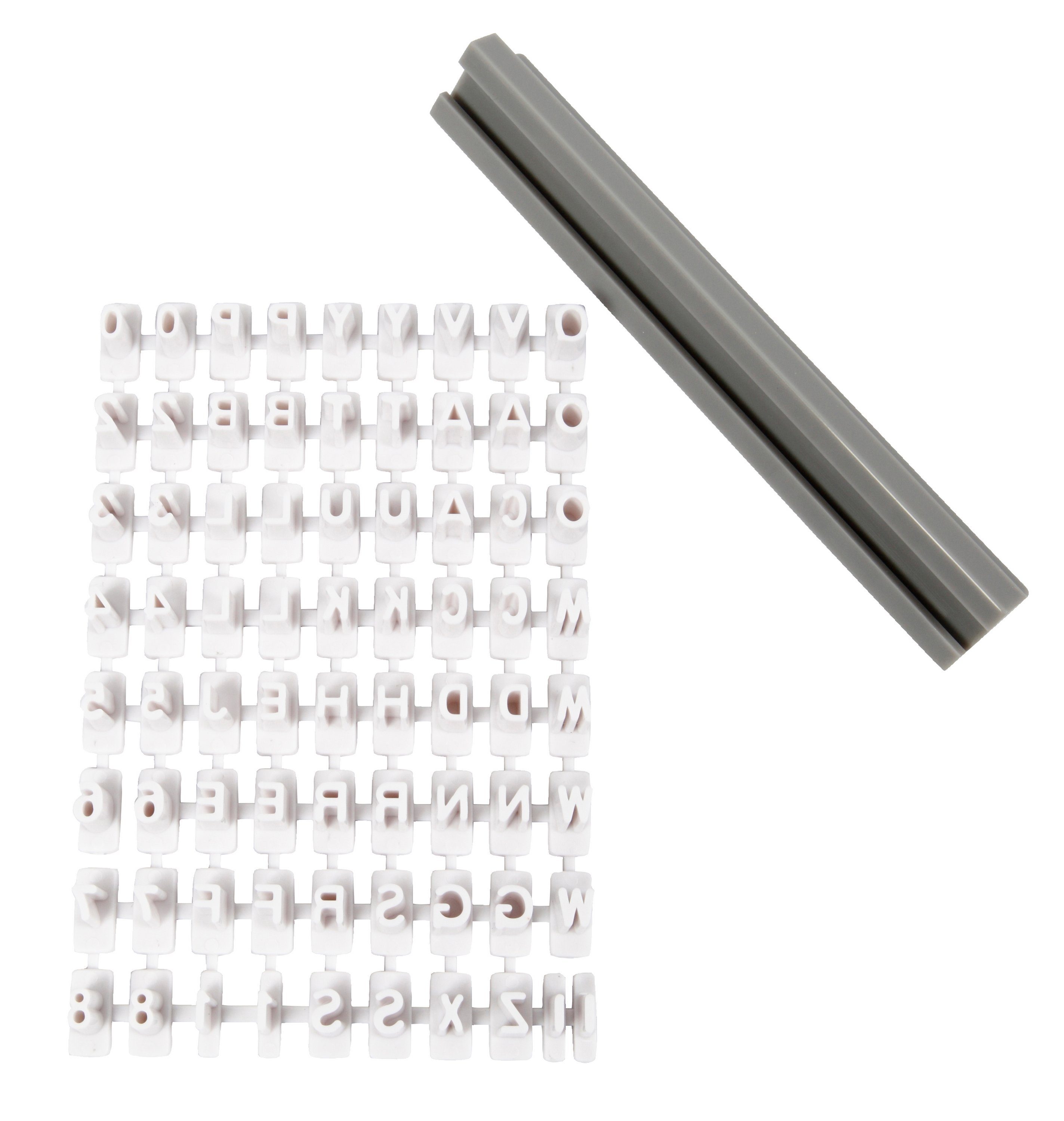 creativ company Ausstechform Buchstaben & Zahlen, Kunststoff, 73 Teile
