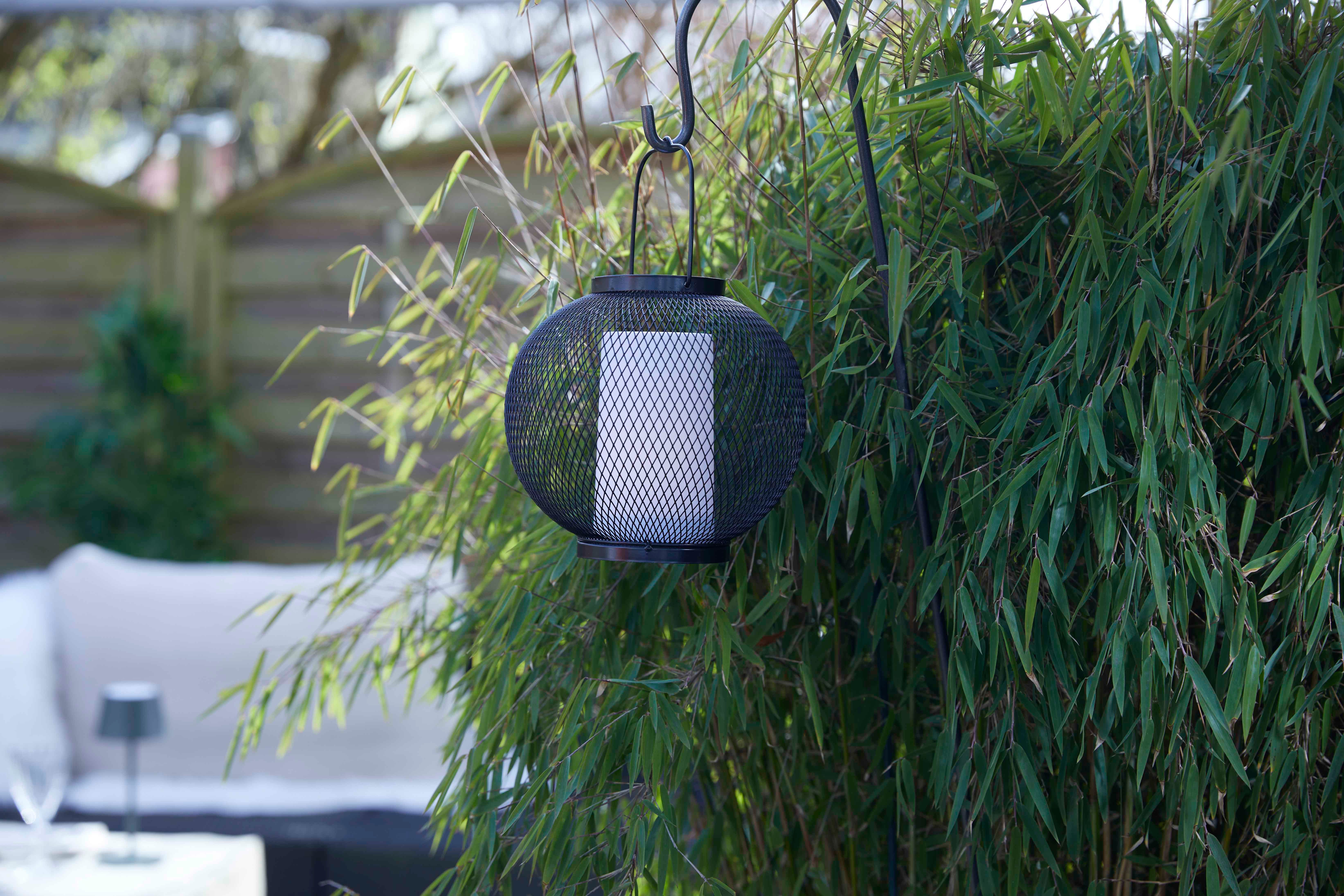 Northpoint LED Laterne aus Metall mit Timer & Flackereffekt für drinnen & draußen