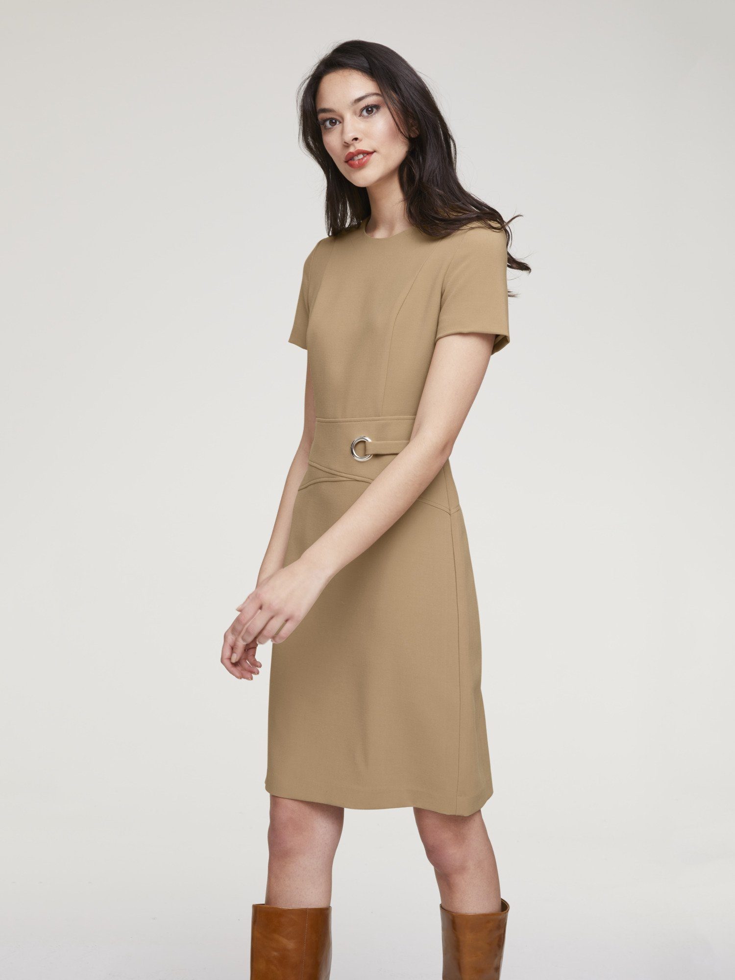 ASHLEY BROOKE by Heine Kleid mit Schmuckelement, Mit ...