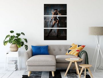 Pixxprint Leinwandbild Frau im Dessou mit einer Peitsche, Frau im Dessou mit einer Peitsche 3Teiler (120x80cm) (1 St), Leinwandbild fertig bespannt, inkl. Zackenaufhänger
