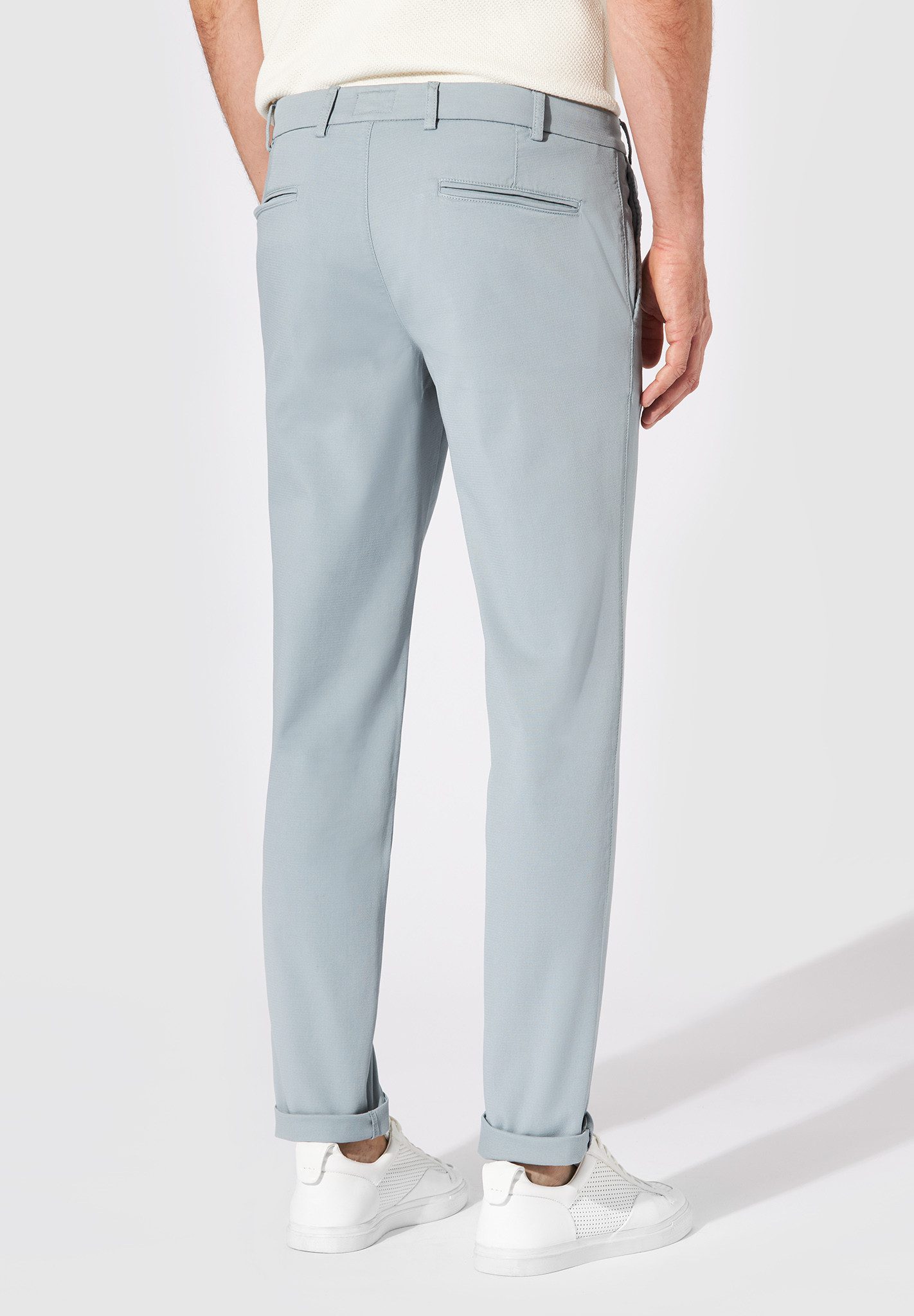 Hiltl Chinos Tamo Chino Hose Herren Slim Fit Stretch Baumwolle, hellblau, 25 Premium Baumwollhose, leichte Sommerhose, Chino für Büro und Freizeit