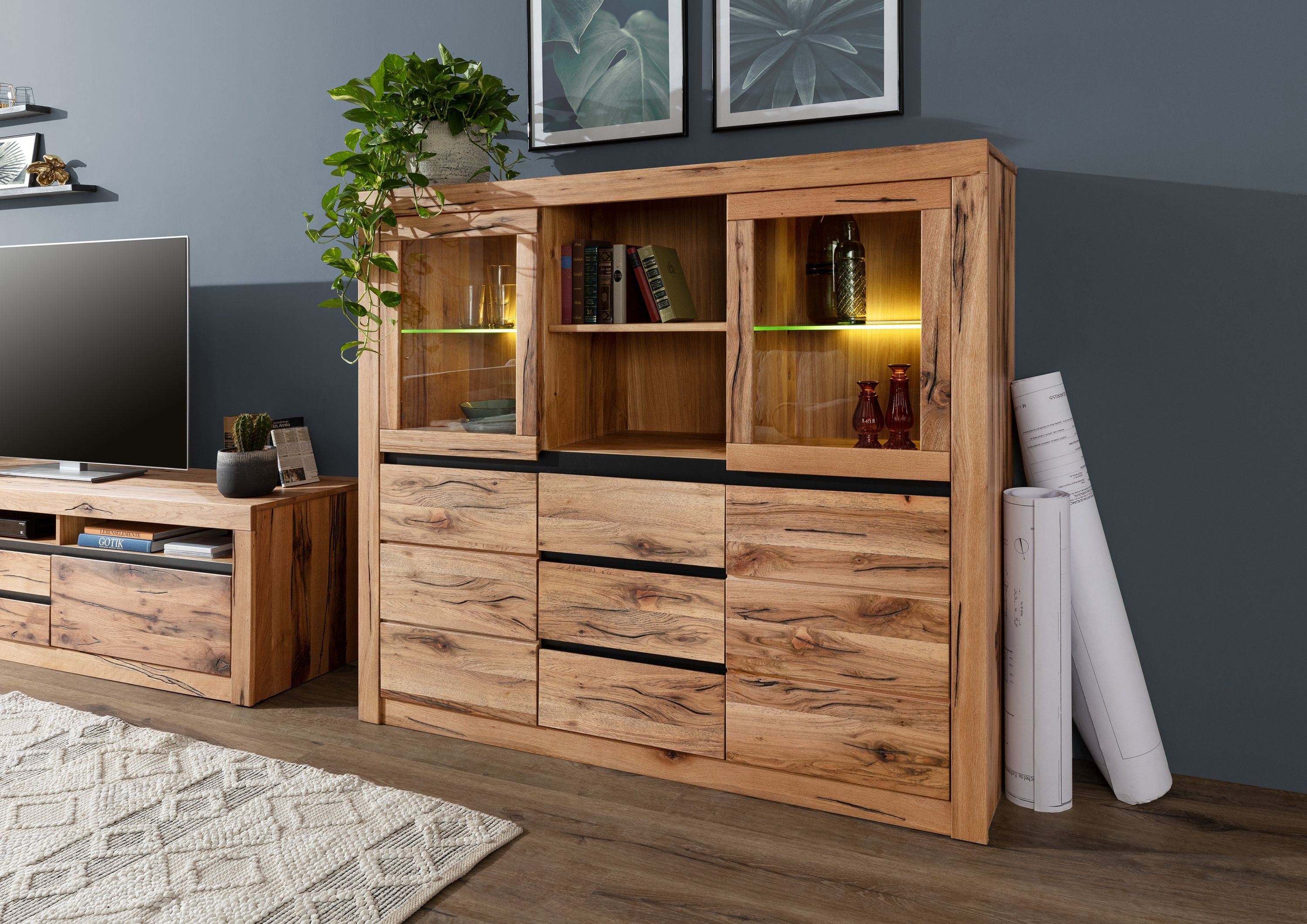 Massivmoebel24 Highboard MONTREUX (Massivholz), Wildeiche / Zerreiche 155x43x140 natur geölt MONTREUX #156