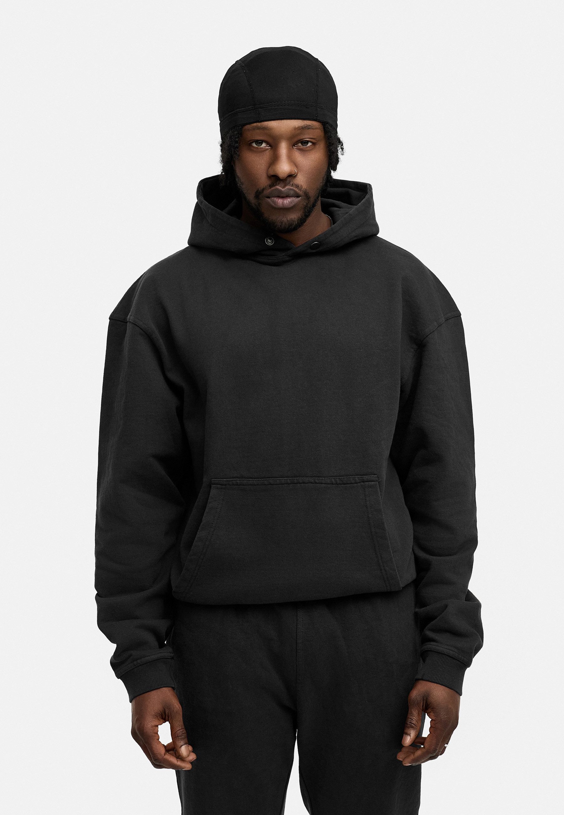 BEHYPE STUDIOS Hoodie IM OVERSIZE FIT günstig online kaufen