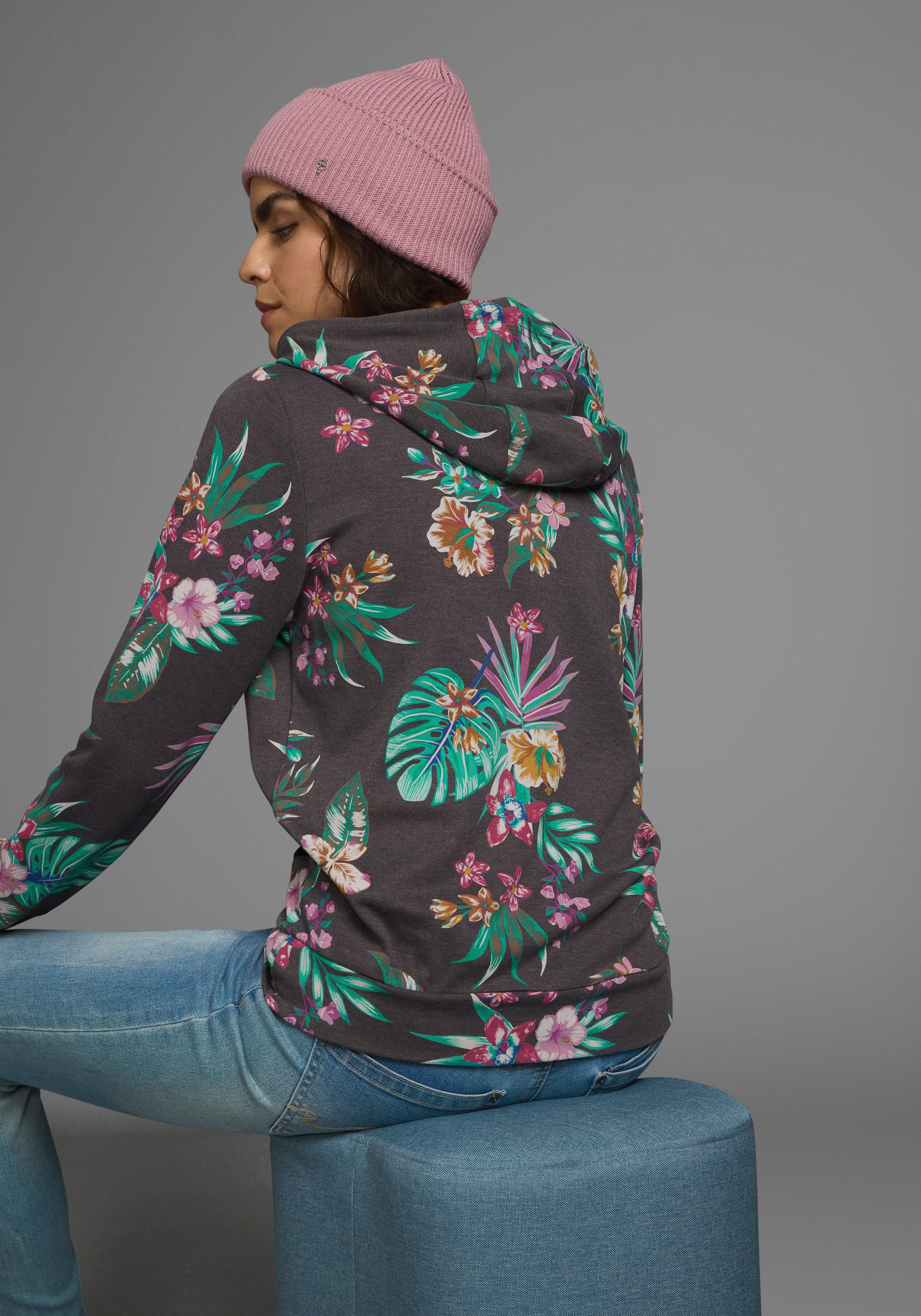 KangaROOS Kapuzensweatshirt Langarm, figurumspielender Schnitt, aus Interlo günstig online kaufen