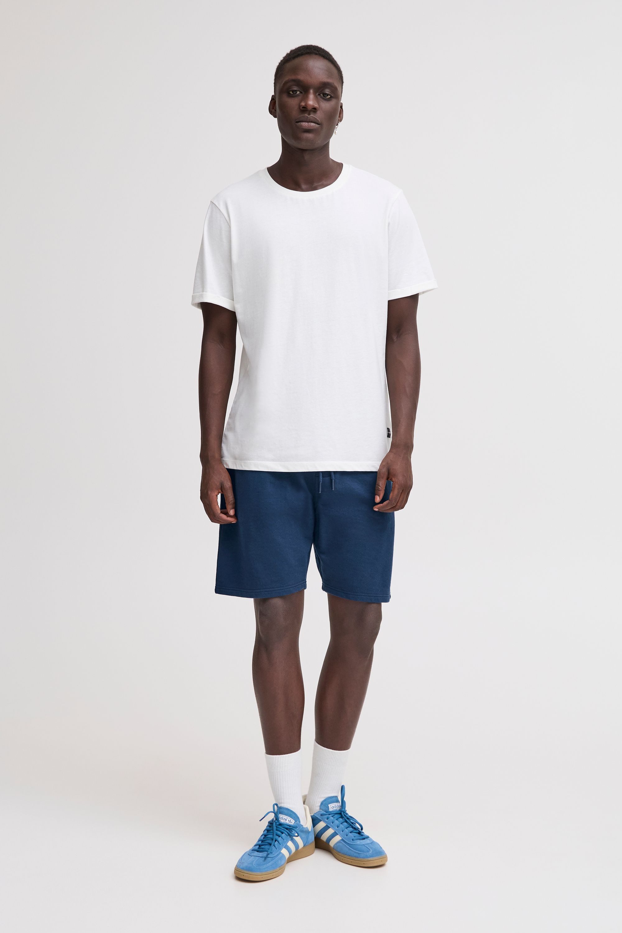 Blend Sweatshorts BHBrody Gemütliche Sweatshorts mit Taschen – Bild 3 von 5