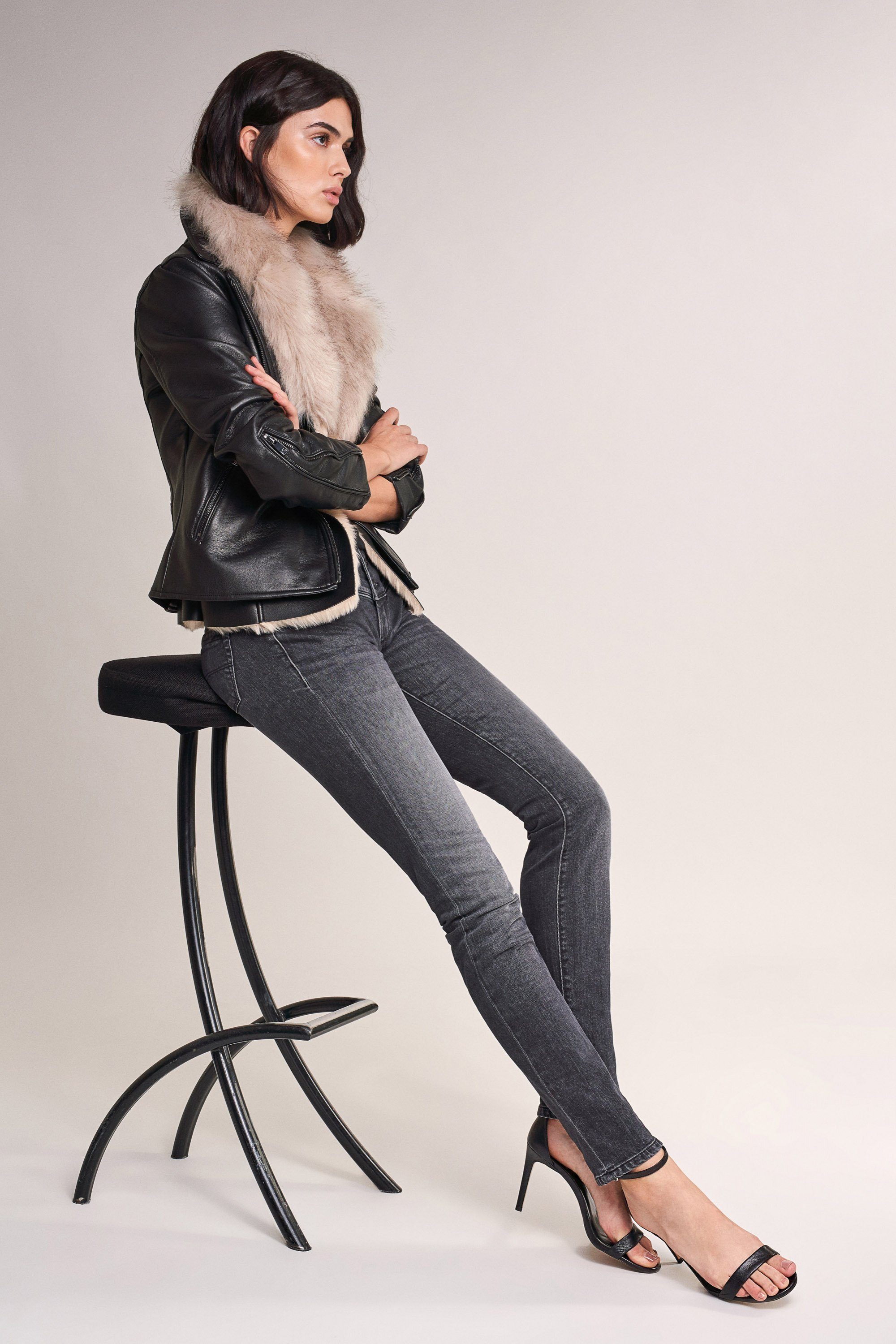 Salsa Stretch-Jeans SALSA JEANS MYSTERY PUSH UP SLIM FIT dunkel 123747.0000