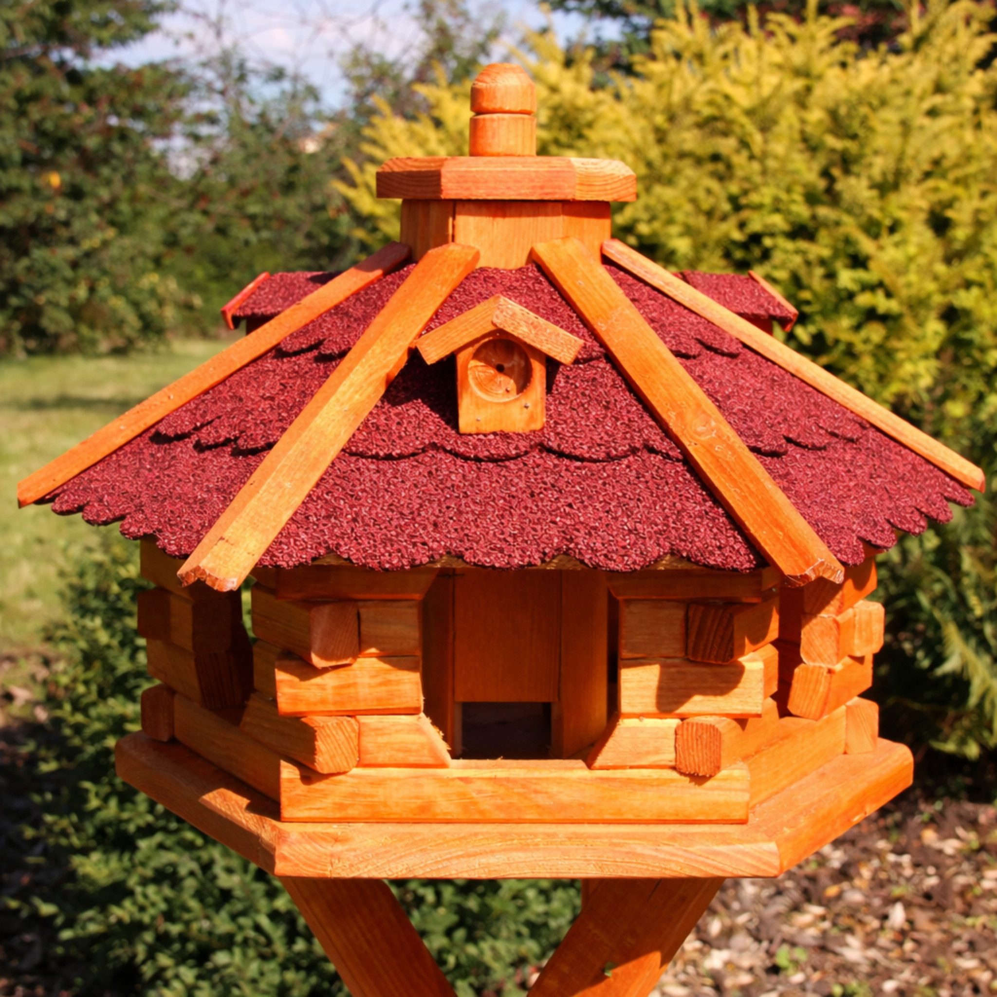 Holzdekoladen Vogelhaus Vogelhaus Holz handgefertigt mit Ständer & Solar weiß wählbar