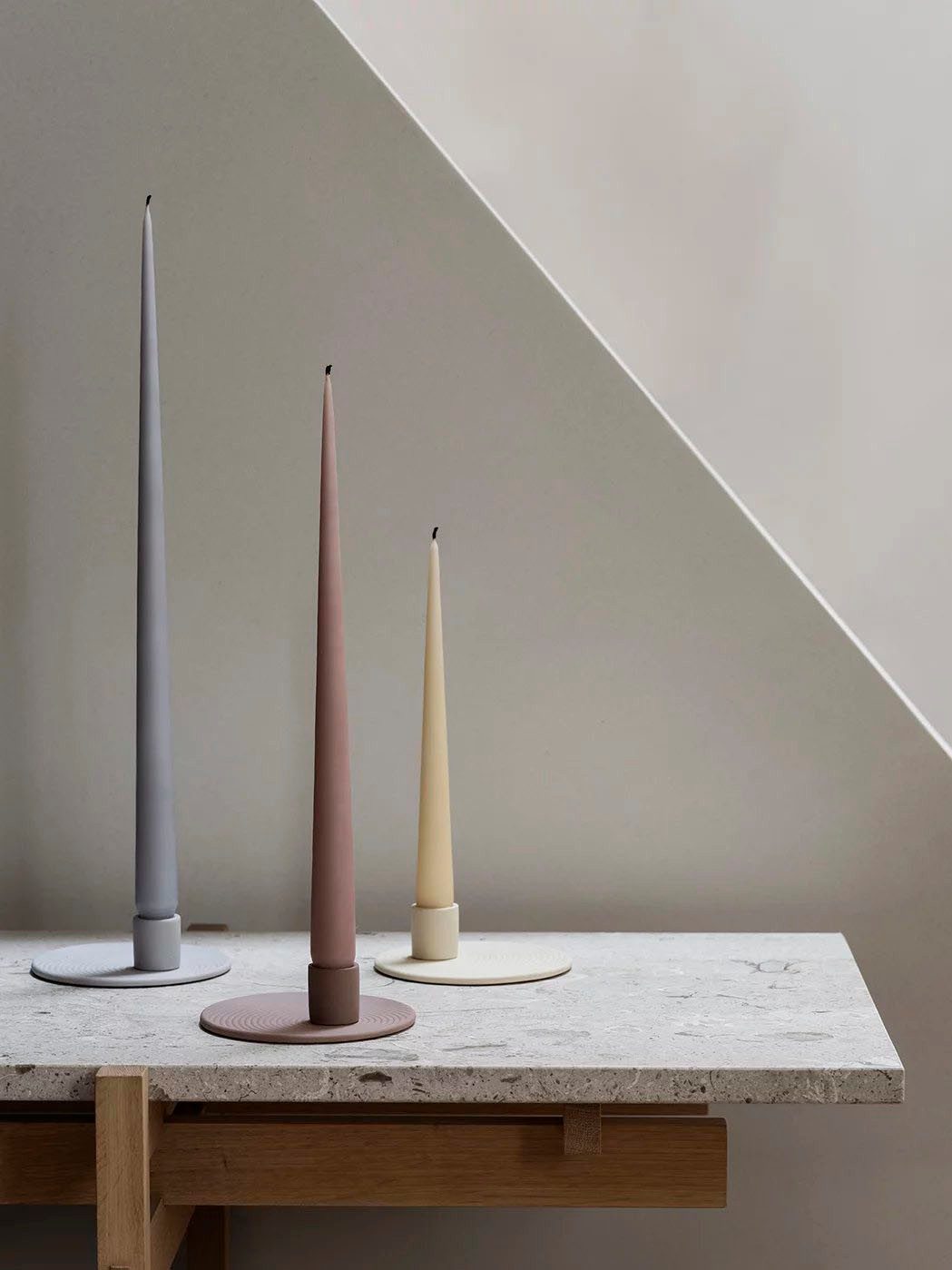 blomus Kerzenhalter Stabkerzenhalter NONA (1 St), aus Porzellan, handgefertigt, Höhe ca. 3,5 cm