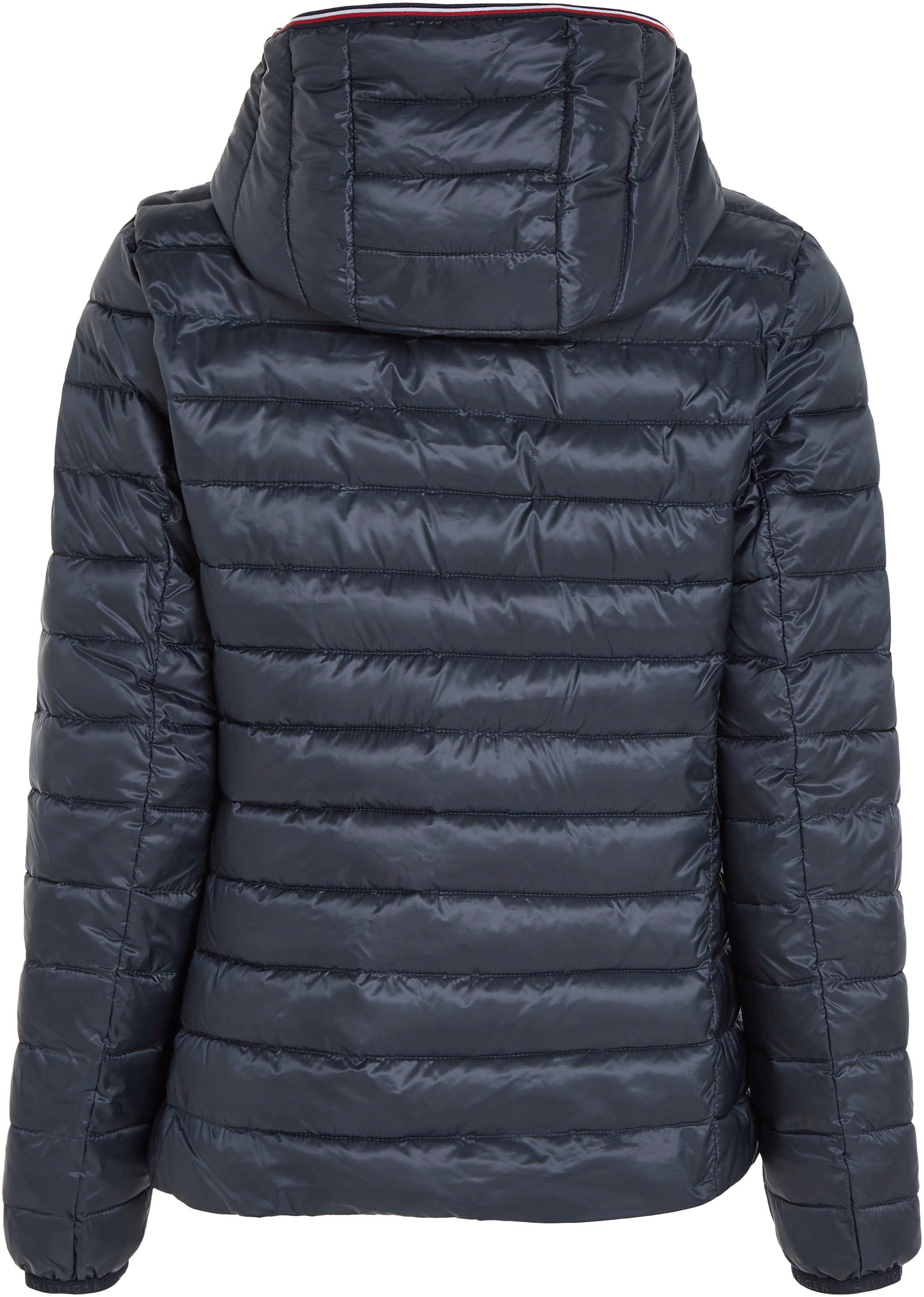 Tommy Hilfiger Curve Steppjacke CRV GLB Tommy CURVE,mit STRIPE SIZE Hilfiger Desert_Sky Kapuze der PADDED PLUS Global JACKET Stripe LW an